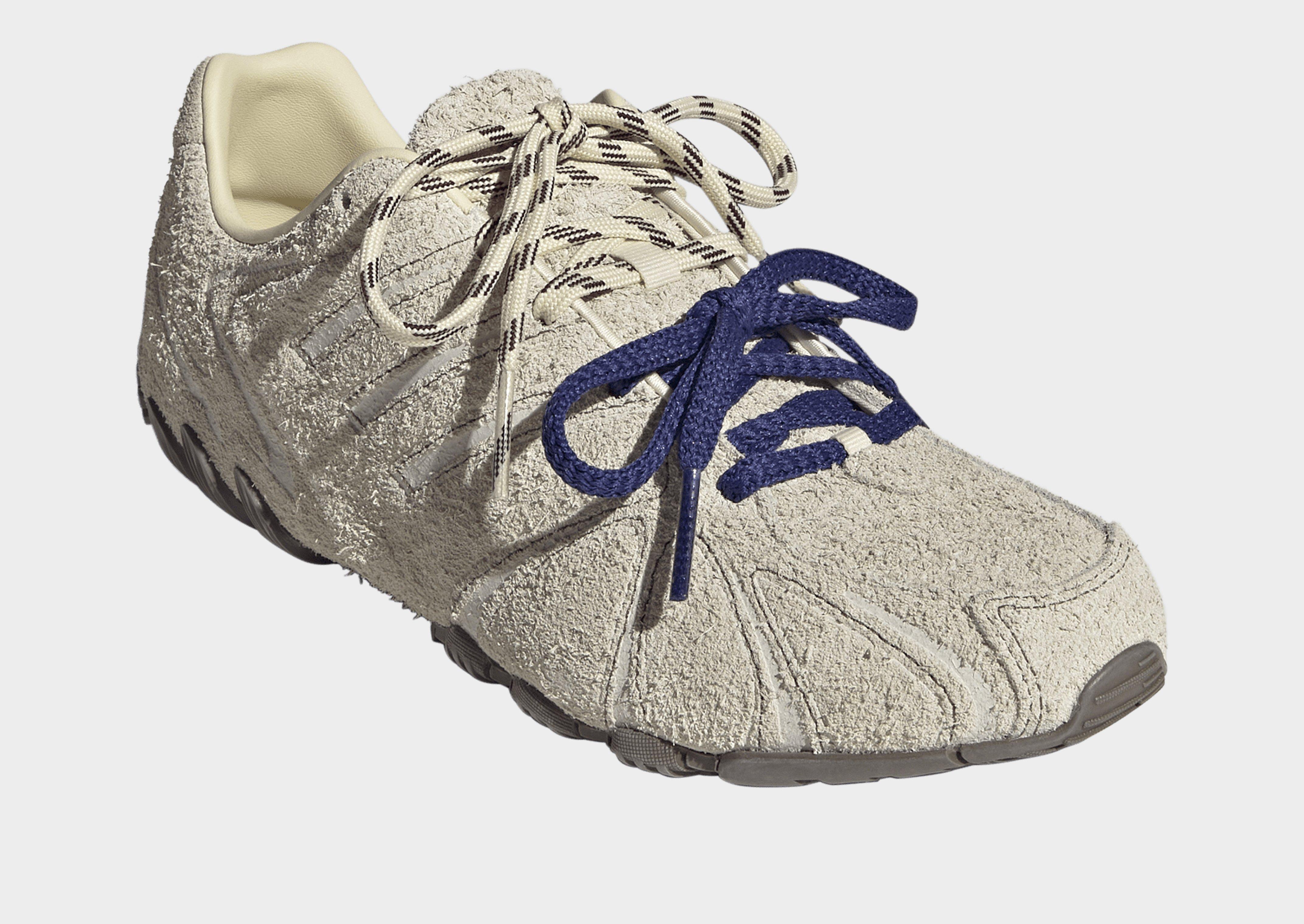 adidas Zapatilla Ghost Print
