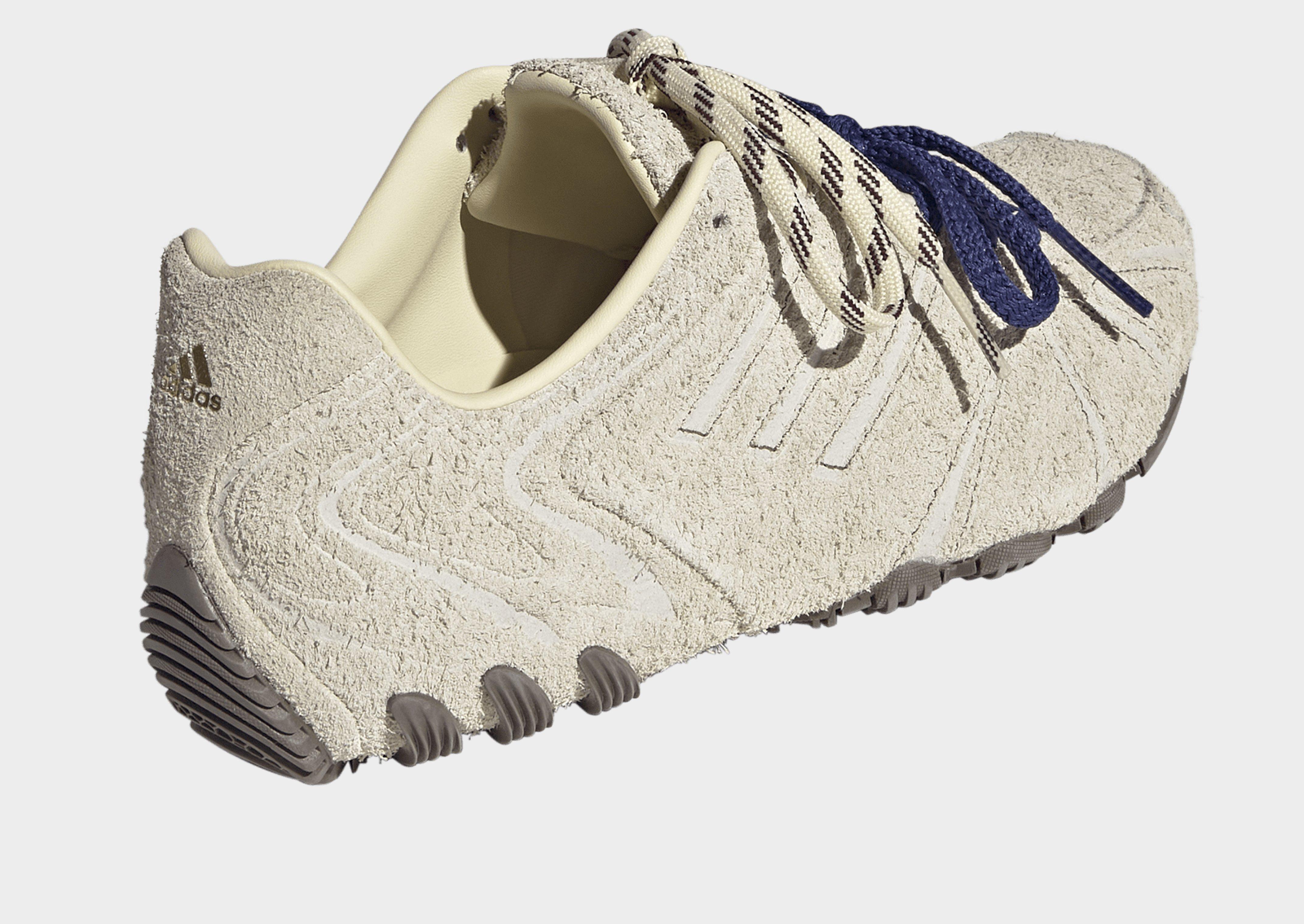 adidas Zapatilla Ghost Print
