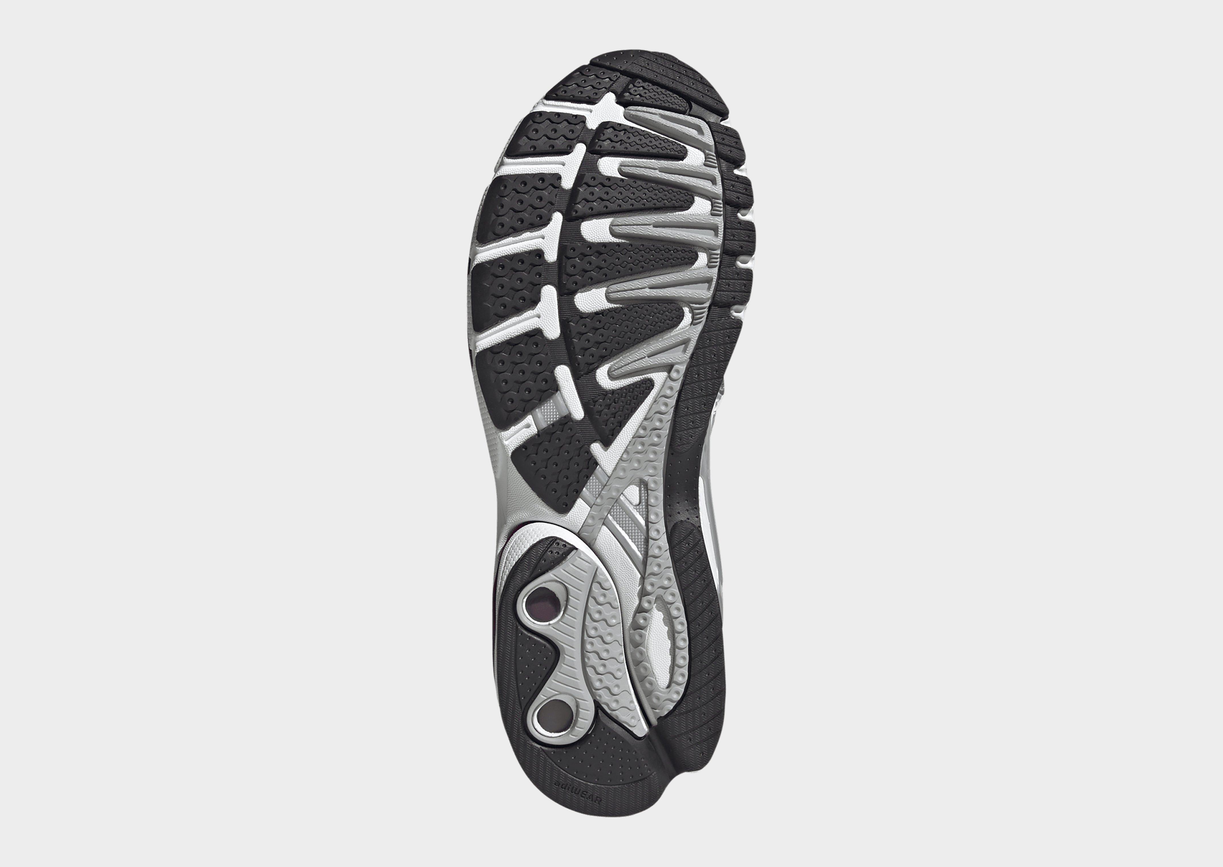 adidas Adistar Control 5 Shoes