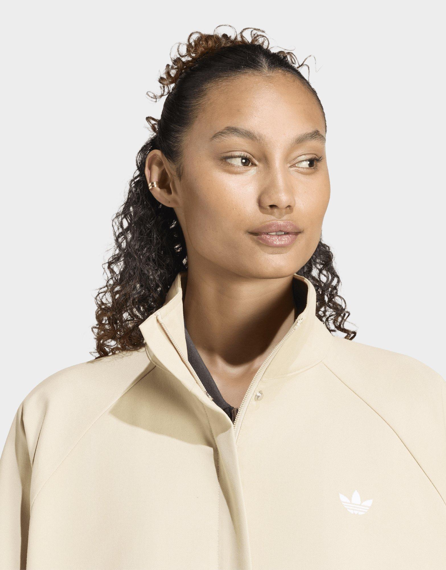 adidas Track Top Coat, Faltendetails