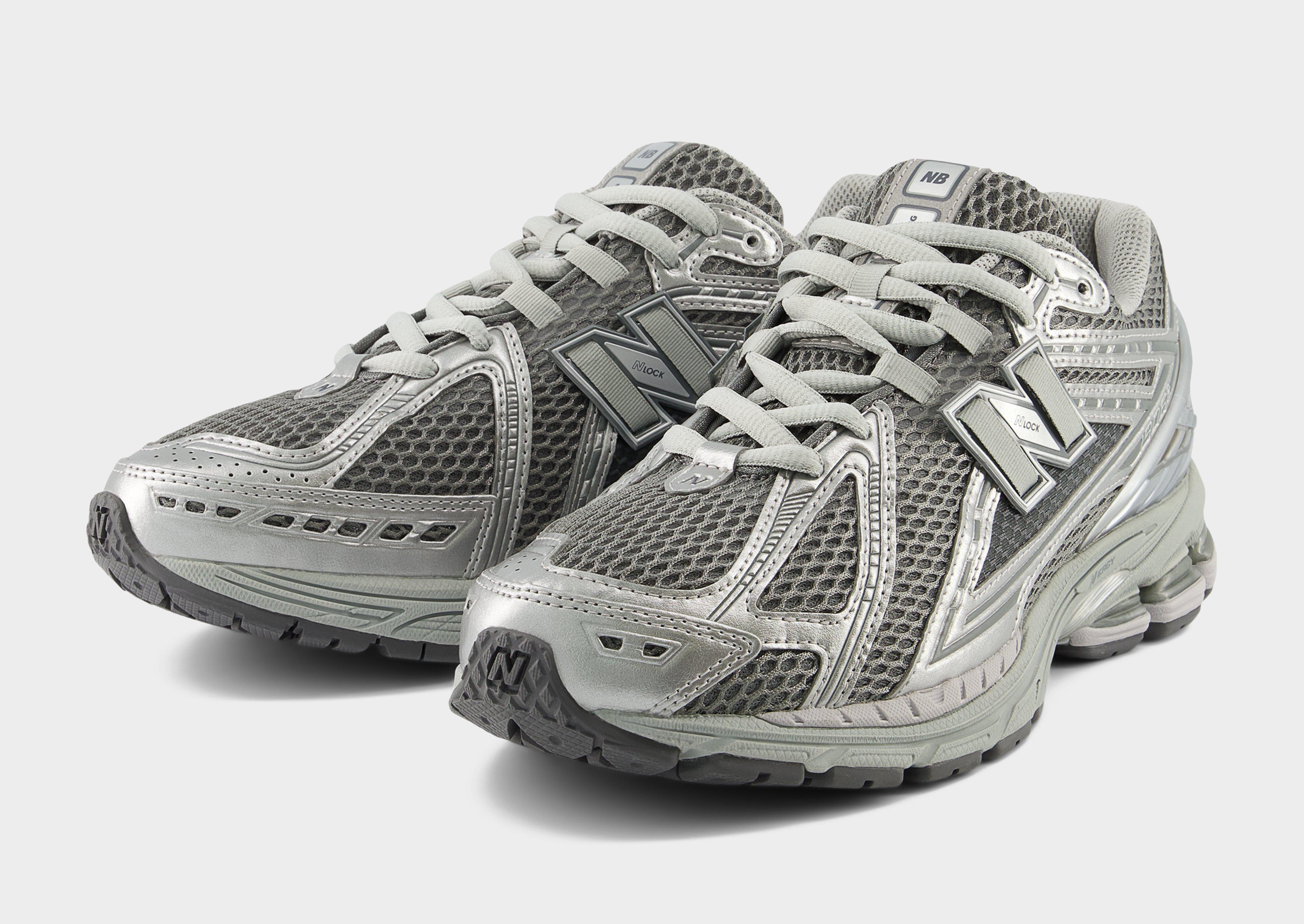 New balance 690 women hot sale silver