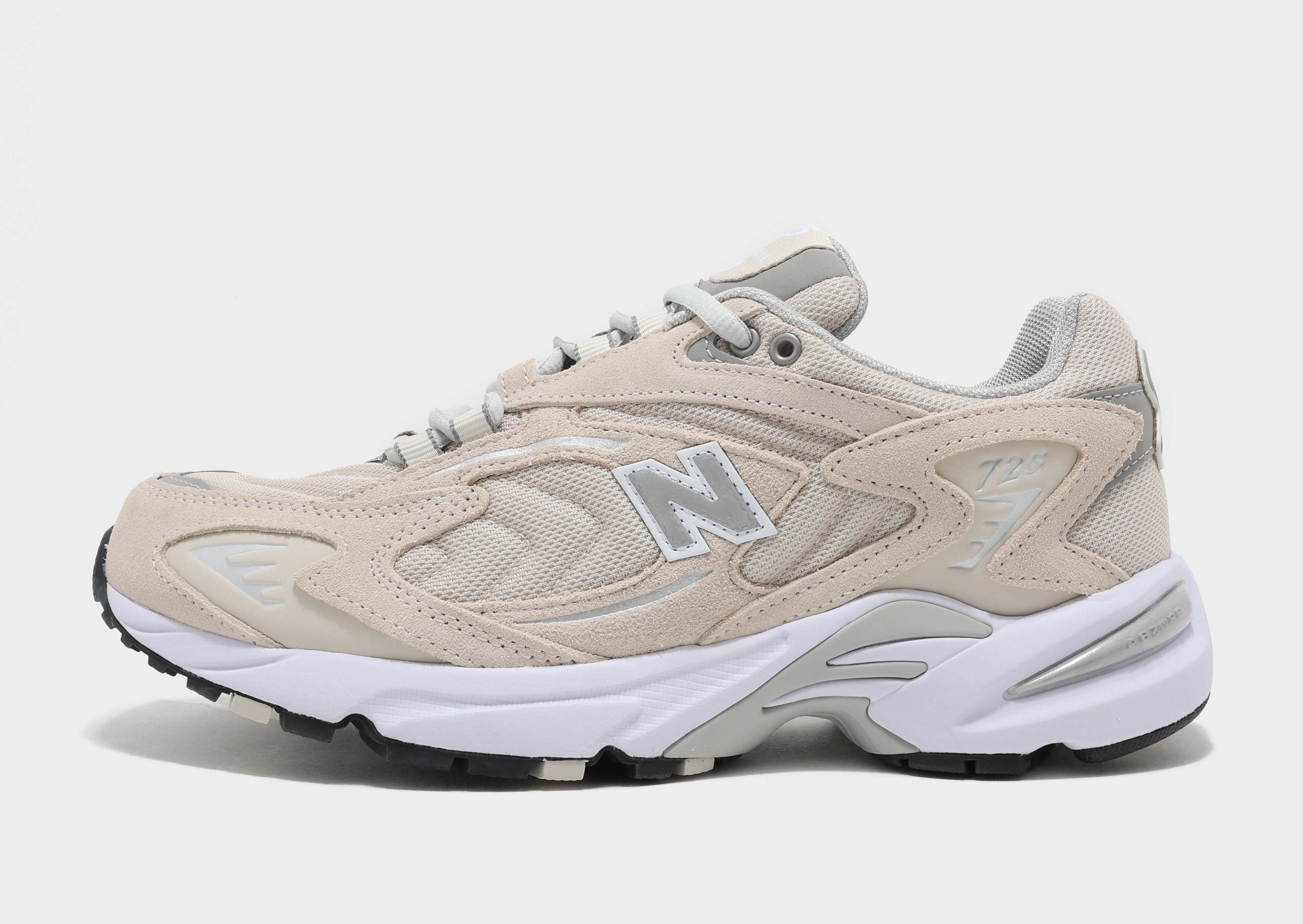new balance 725 beige