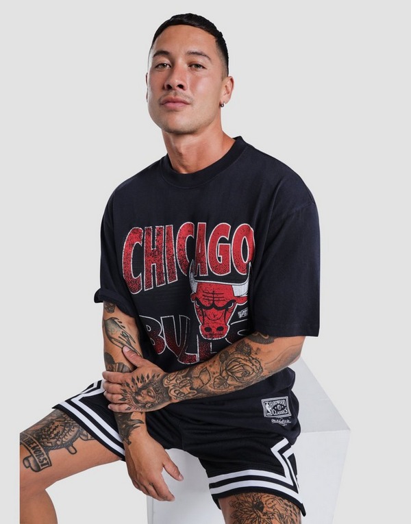 Mitchell & Ness Chicago Bulls Oversized T-Shirt