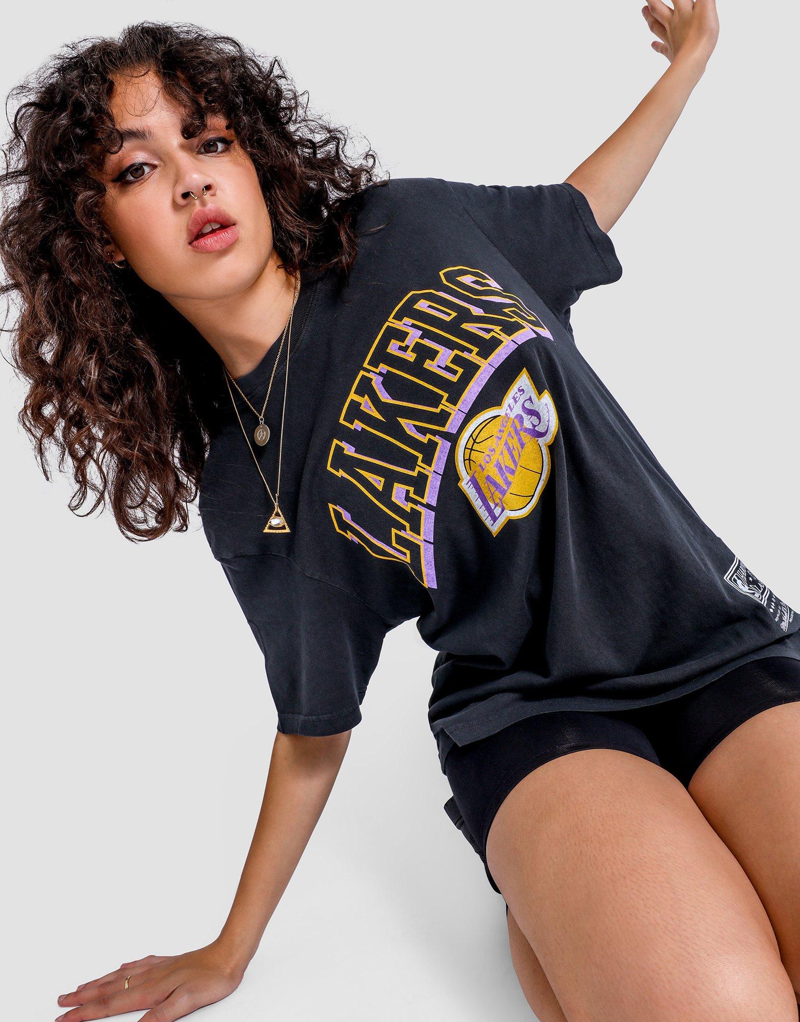 oversized lakers t shirt