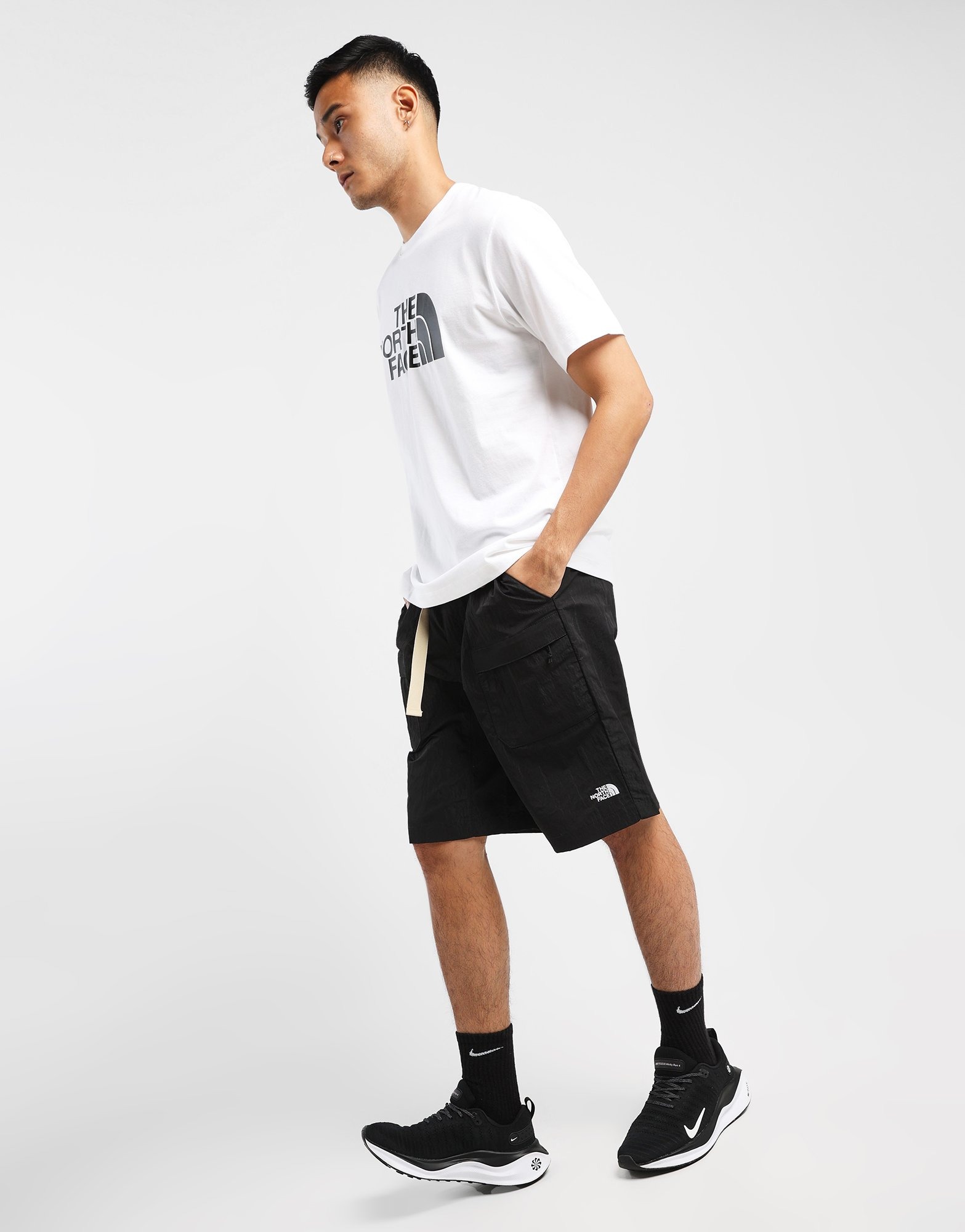 black north face shorts mens