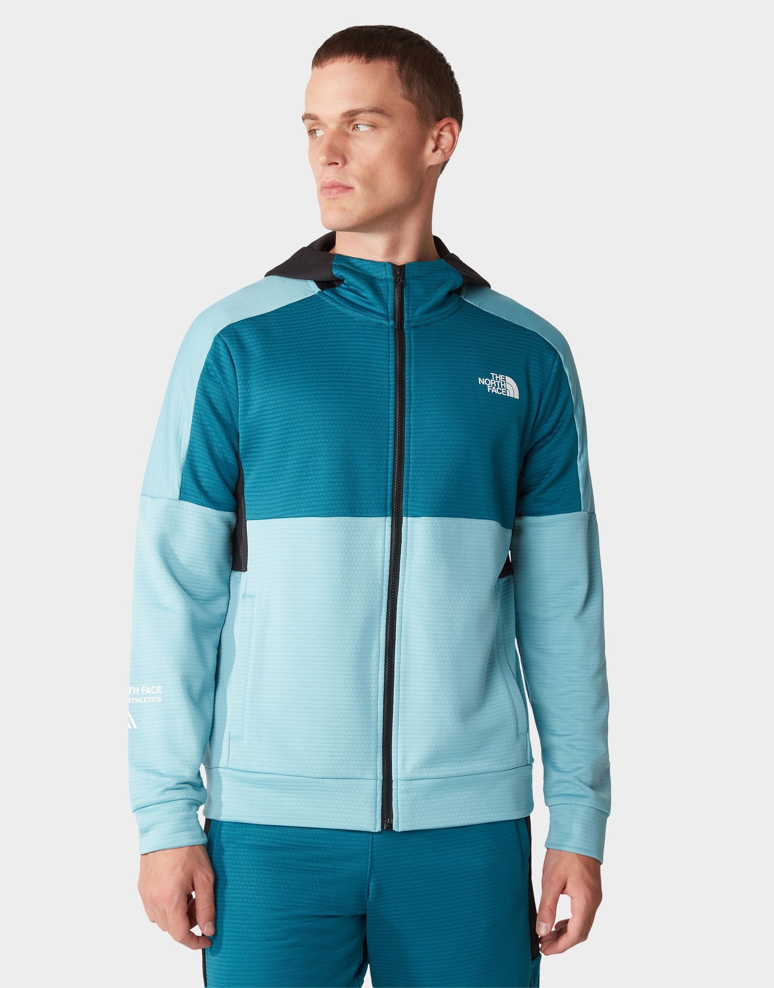 The north face train n logo full zip hotsell