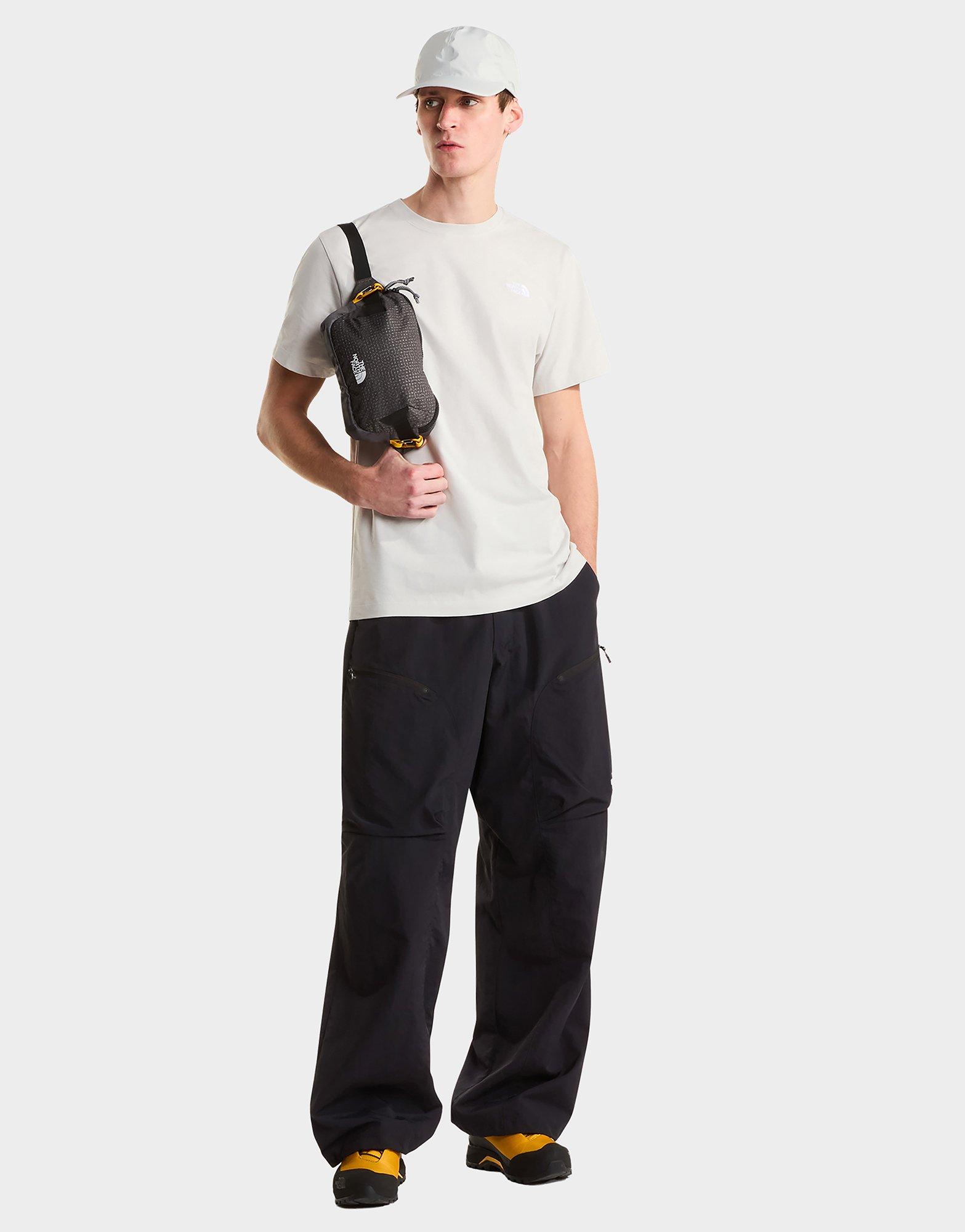 The North Face M EVOLUTION SIMPLE DOME REGULAR SHORT SL