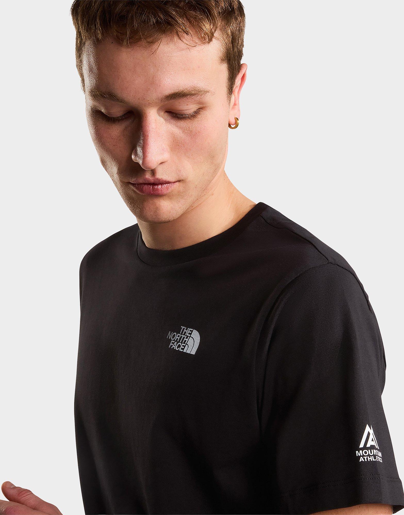 The North Face Mountain Athletics GRAPHIC REGULAR SHORT SLEEVE TEE-GR