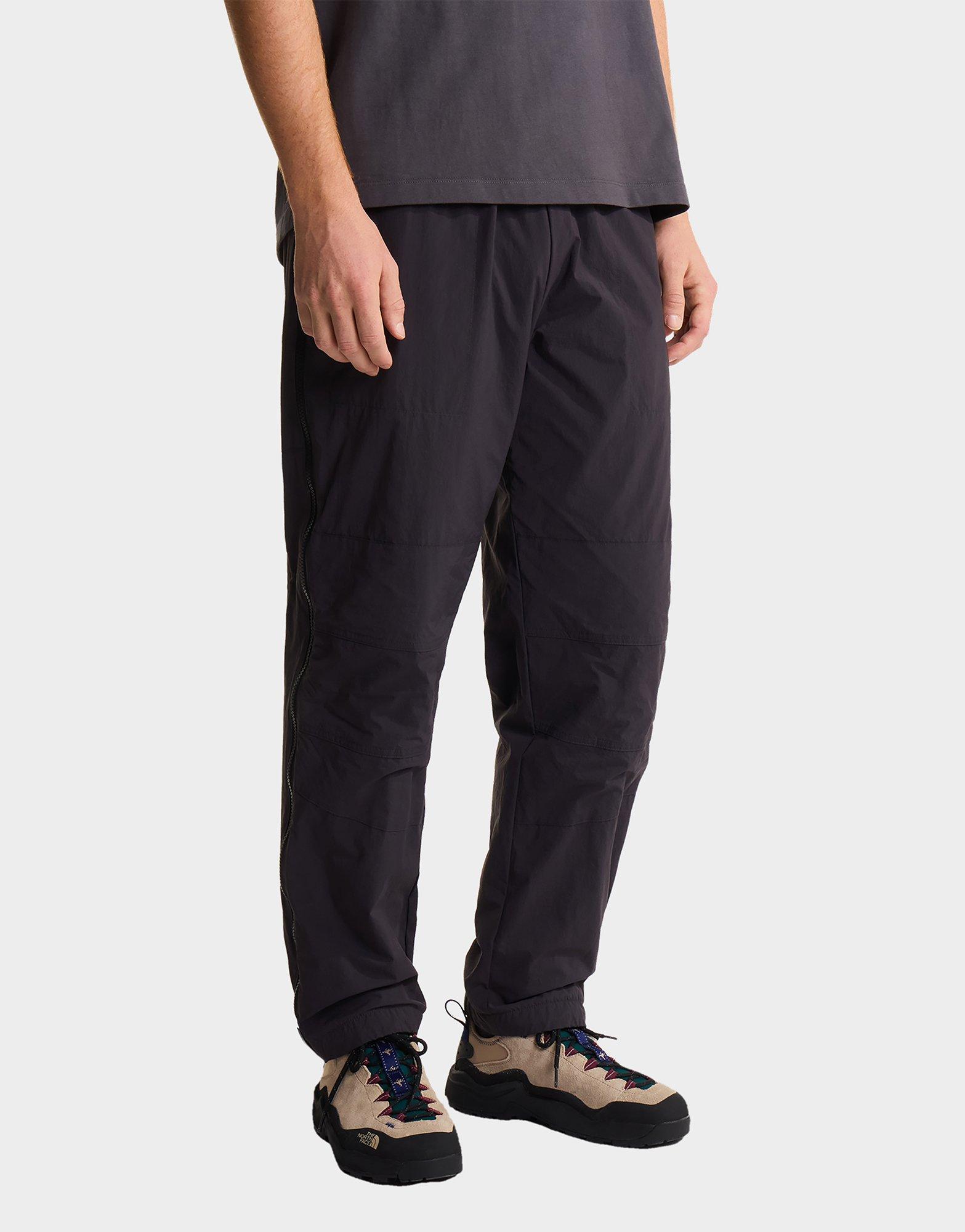 The North Face M TNF Red Box Full Zip Pant