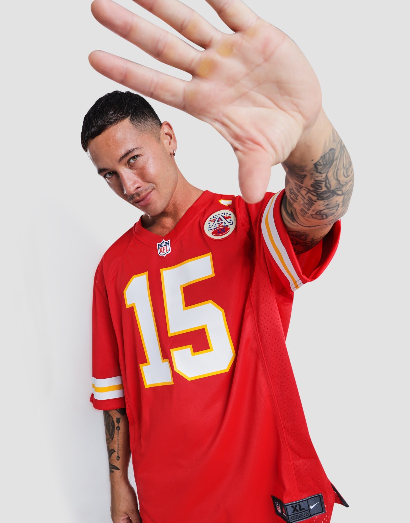 Nike, Shirts, Nike Kansas City Chiefs Patrick Mahomes Legend Jersey Mens  Sizes L Or Xl