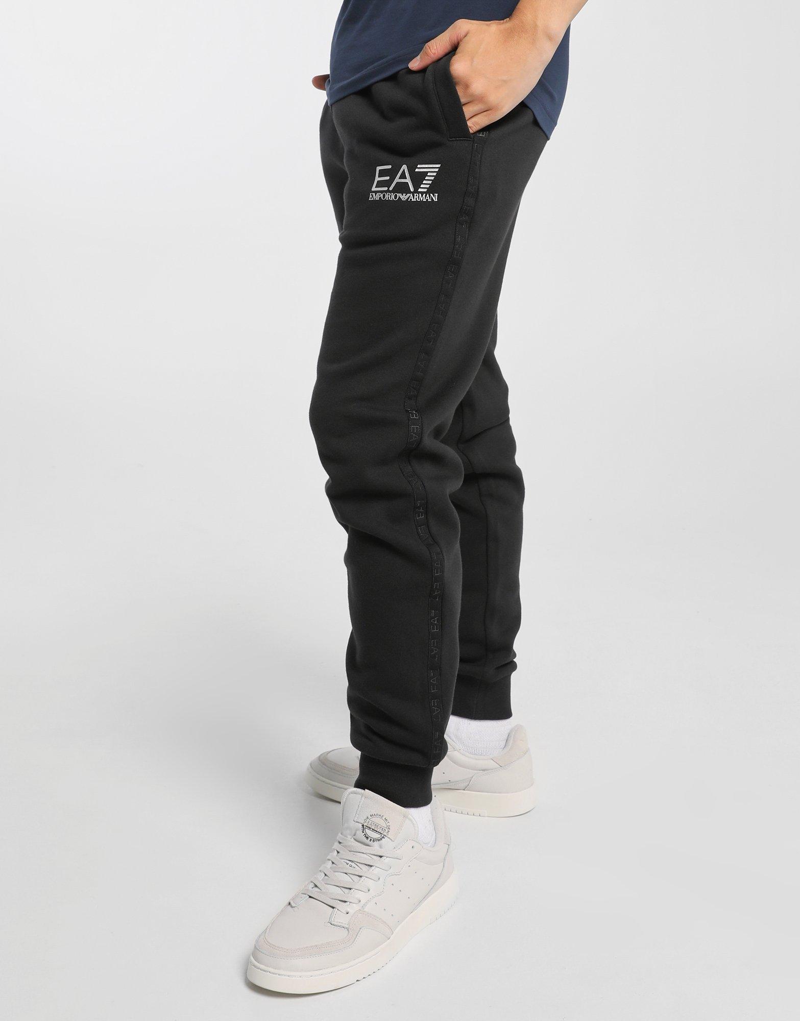 ea7 fleece
