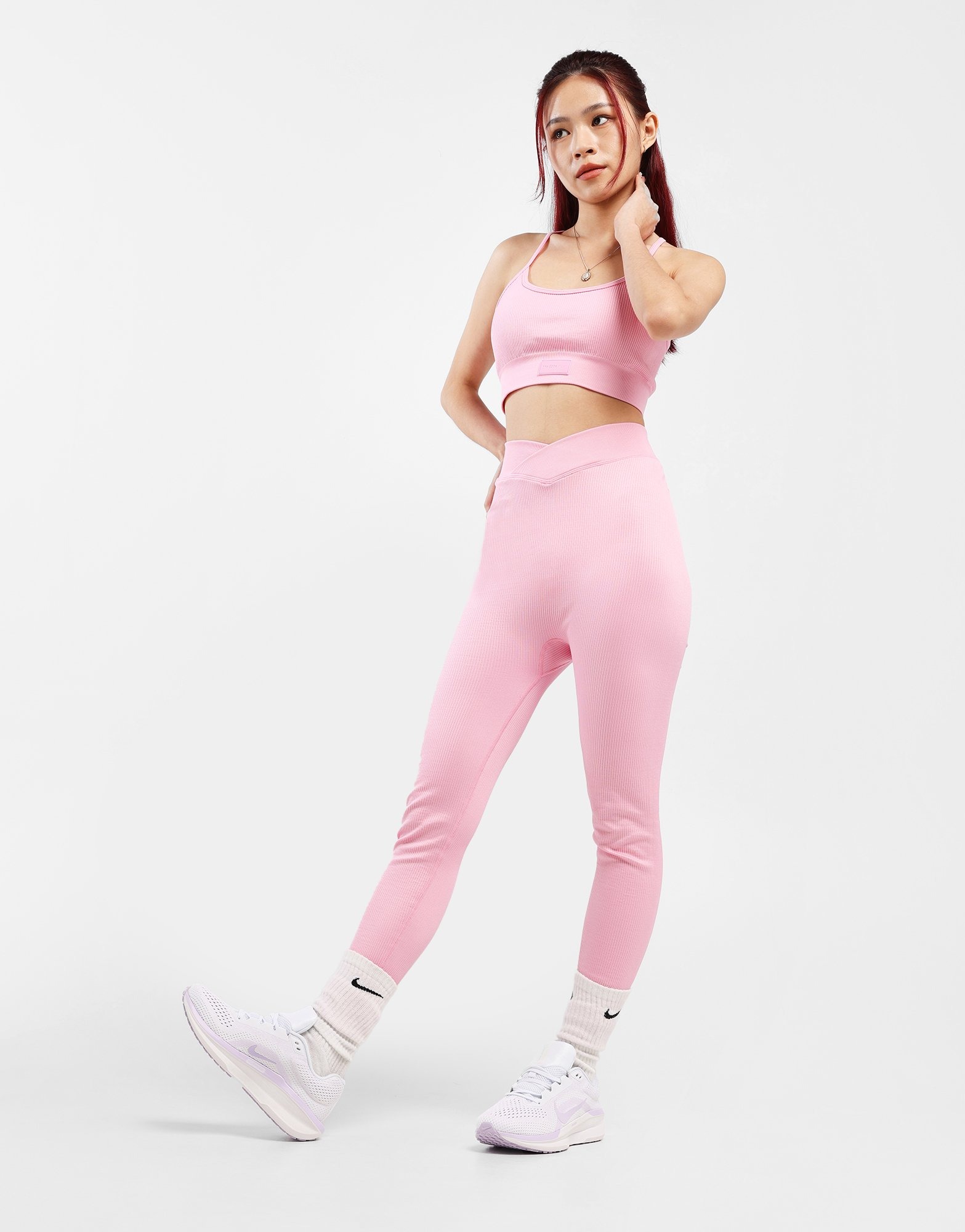 jd sports pink trainers