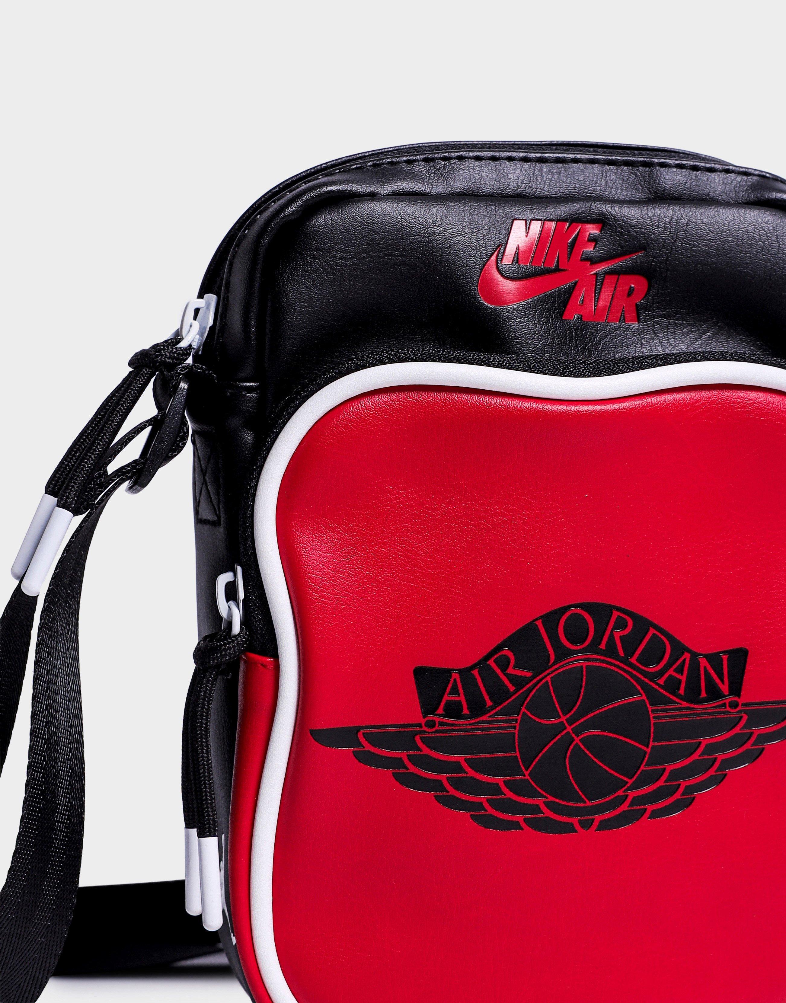 jordan small items bag