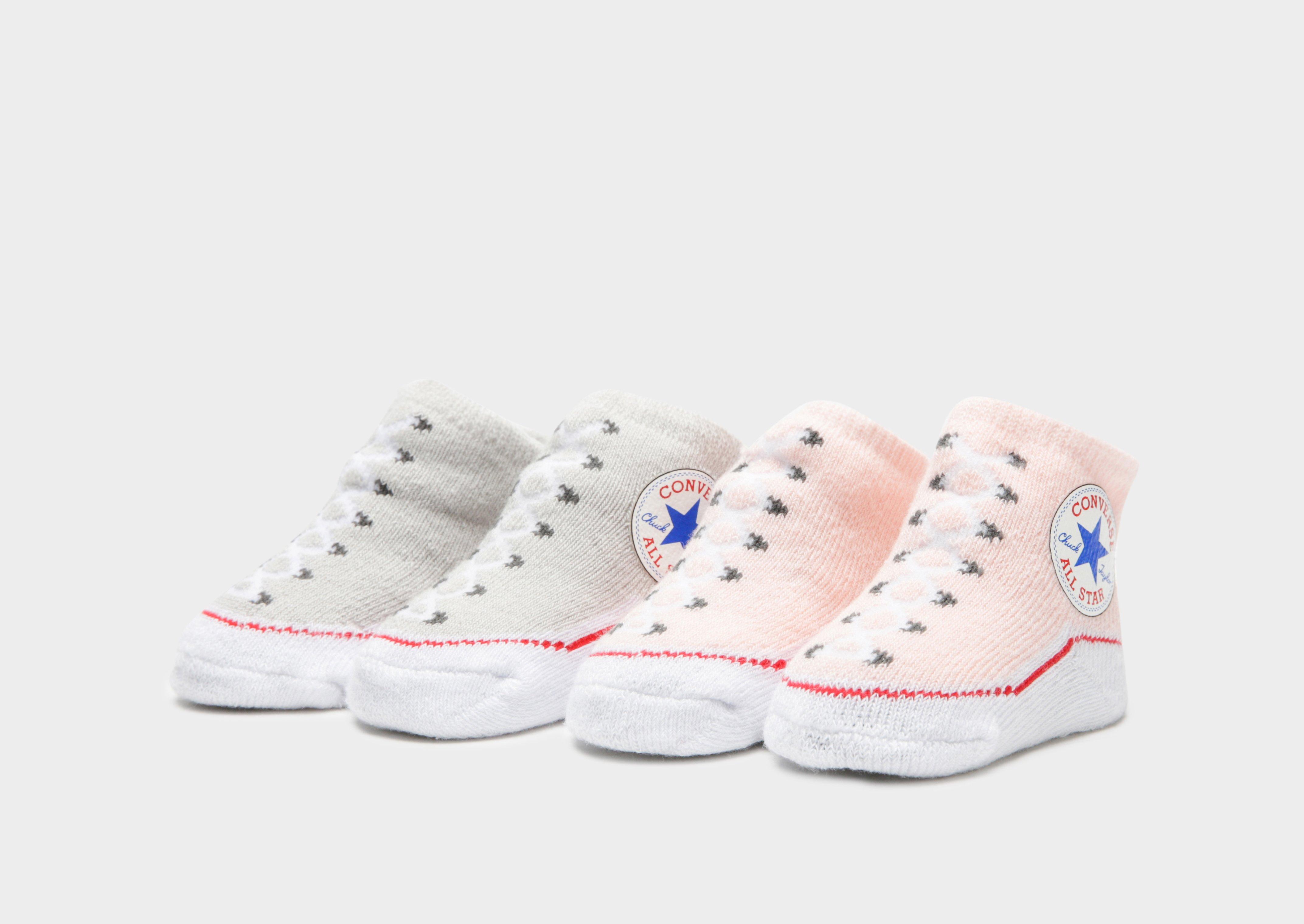 newborn chuck taylors