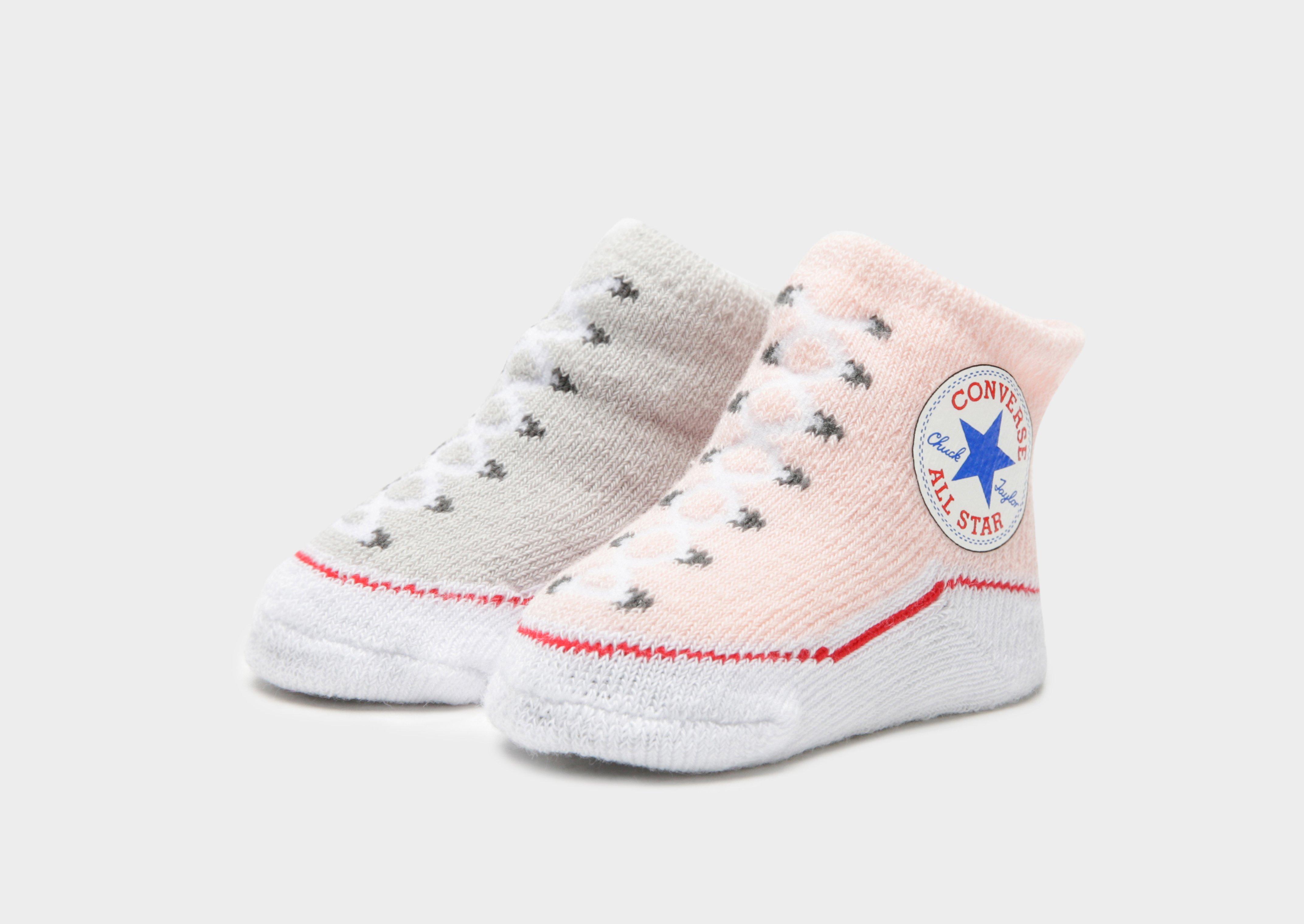 newborn chuck taylors