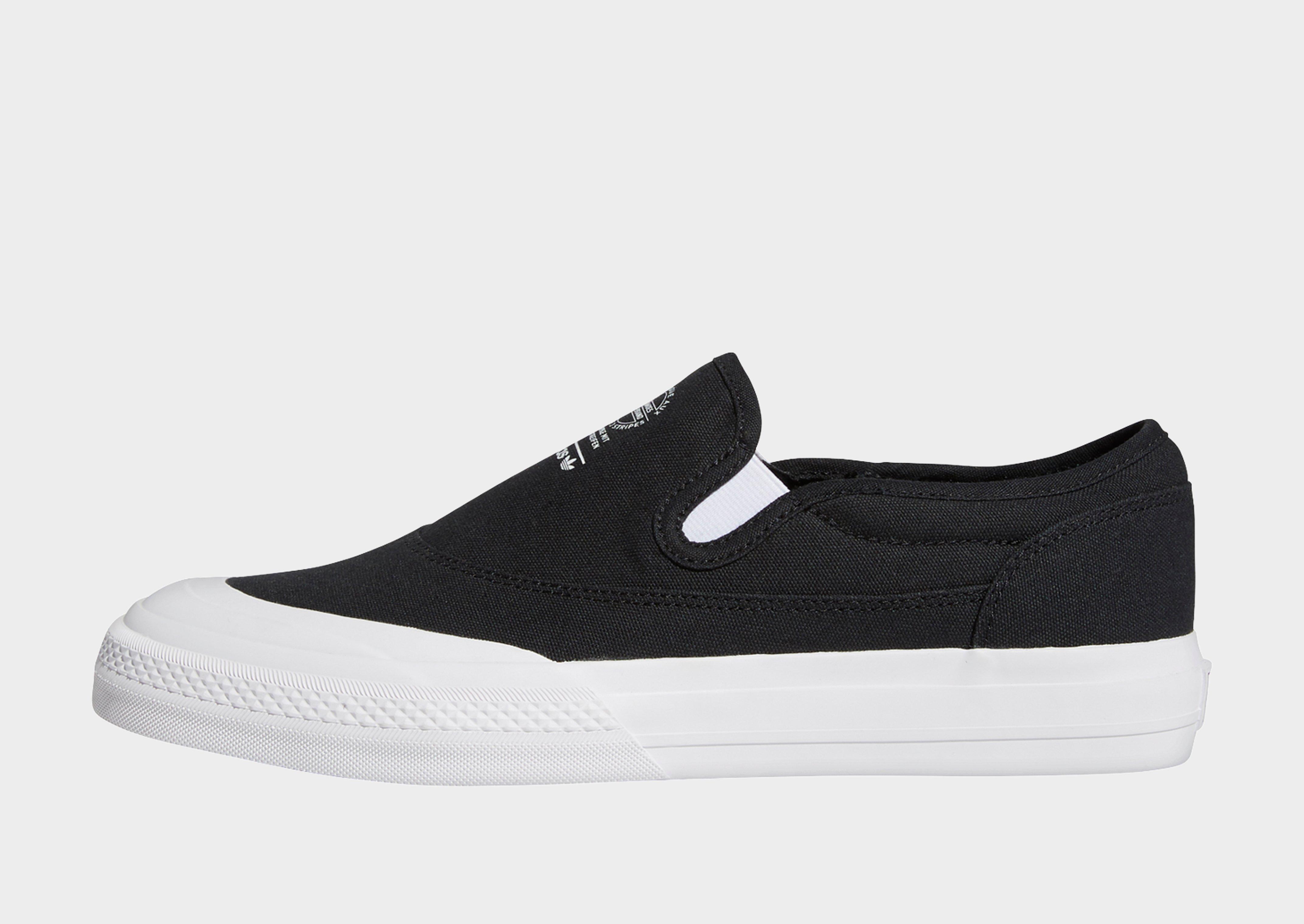 adidas pull on shoes