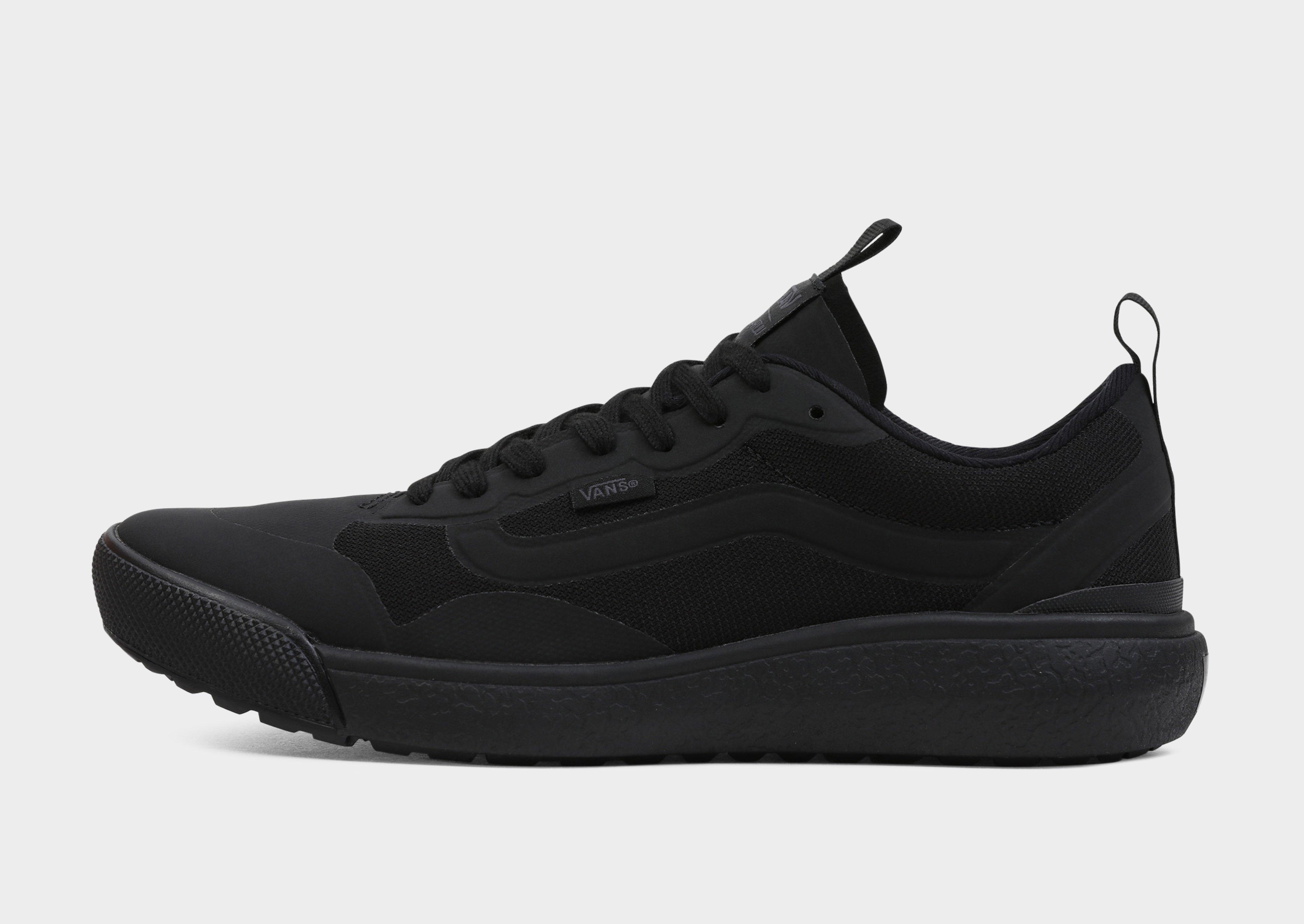 Vans ultrarange hot sale black gum