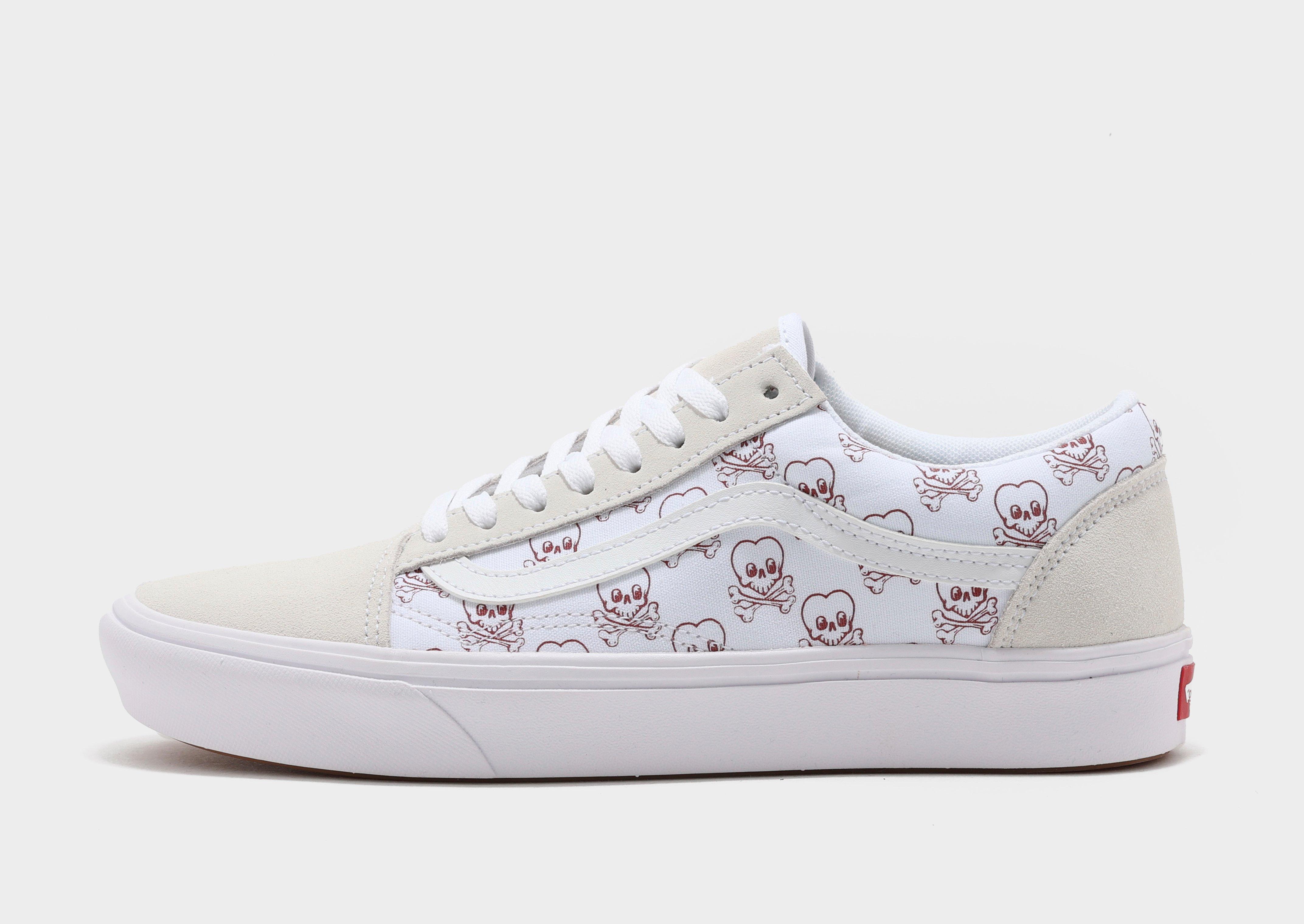 white comfycush vans