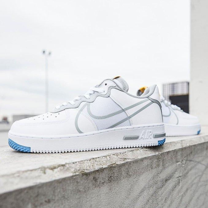 Nike Air Force 1 React White