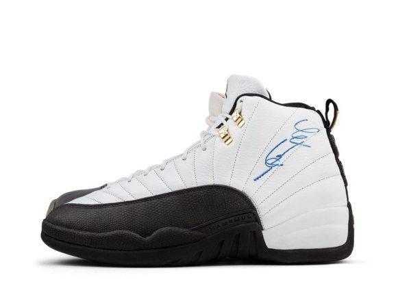 Air Jordan XII White / Black - Taxi