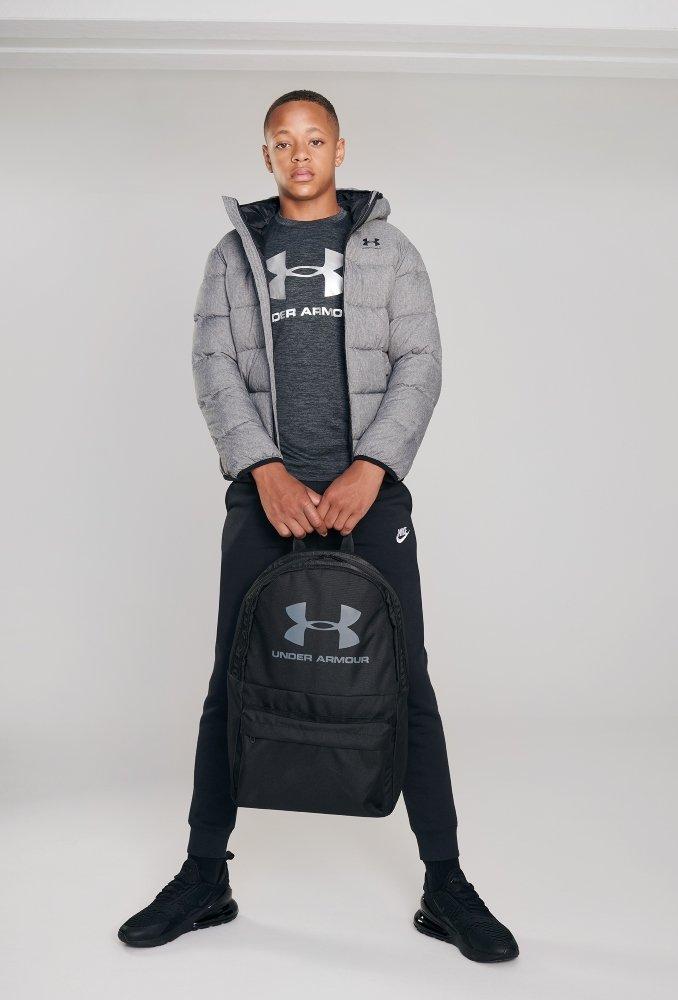 under armour jovem