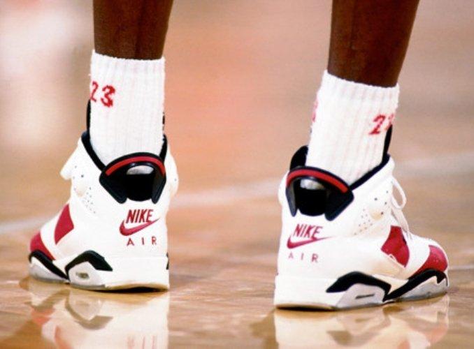 Air Jordan VI on hardwood