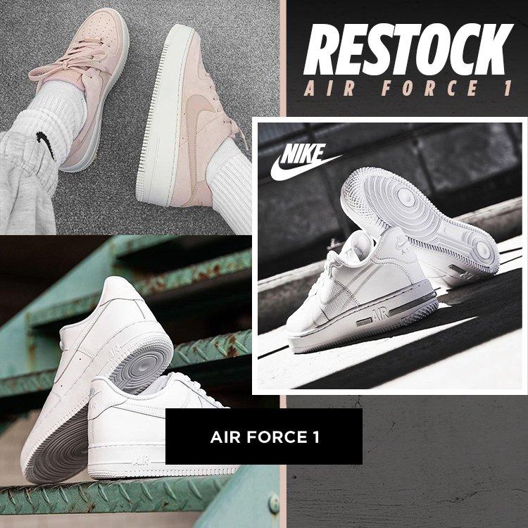 negozi online scarpe sportive
