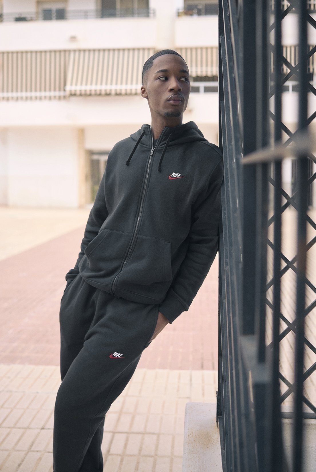 Cheap nike outlet tracksuits online