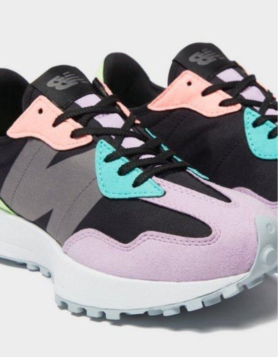 Naiset sneakerbisneksessä, New Balance ja Charlotte Lee