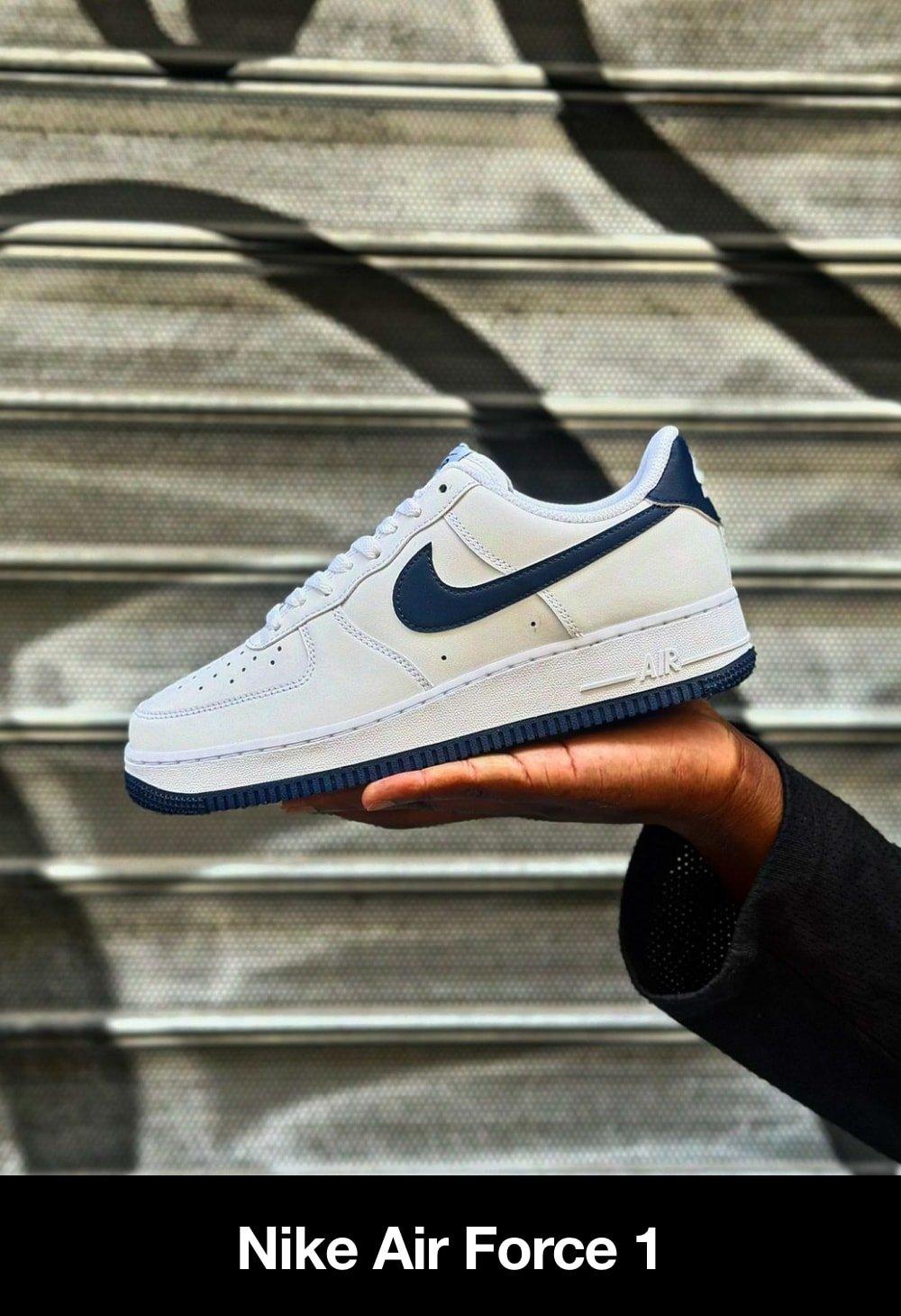 Nike Air Force 1