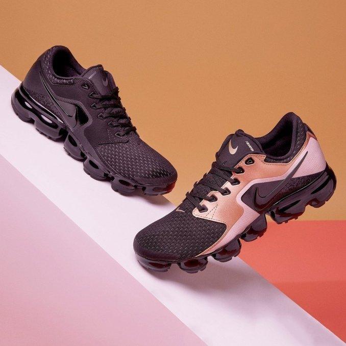 Nike Vapormax em preto e cor-de-rosa