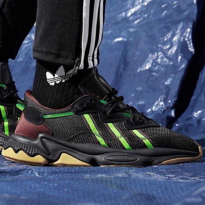 adidas ozweego preta