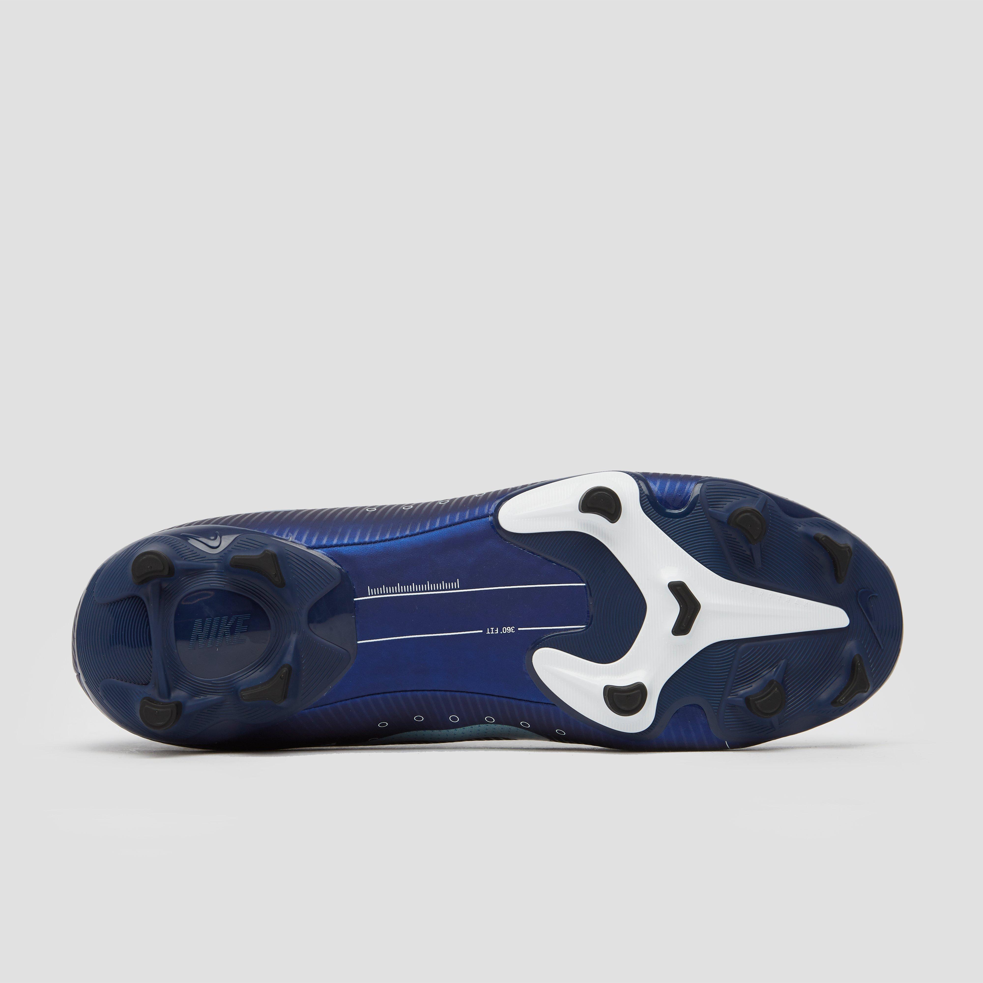 Nike Mercurial SuperflyX VI Academy IC Football Orange.