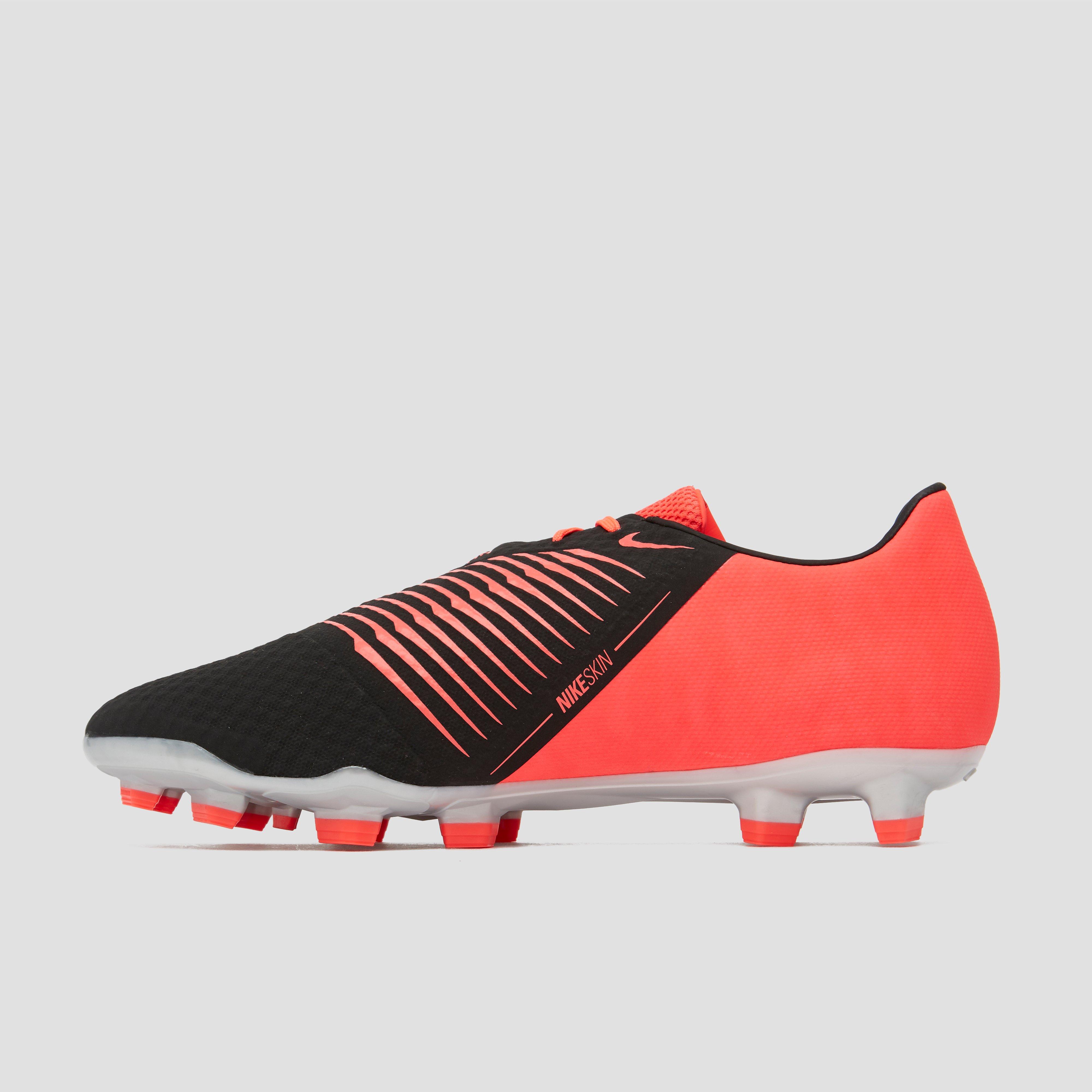 Nike Junior Phantom Venom Academy Firm Ground Football .