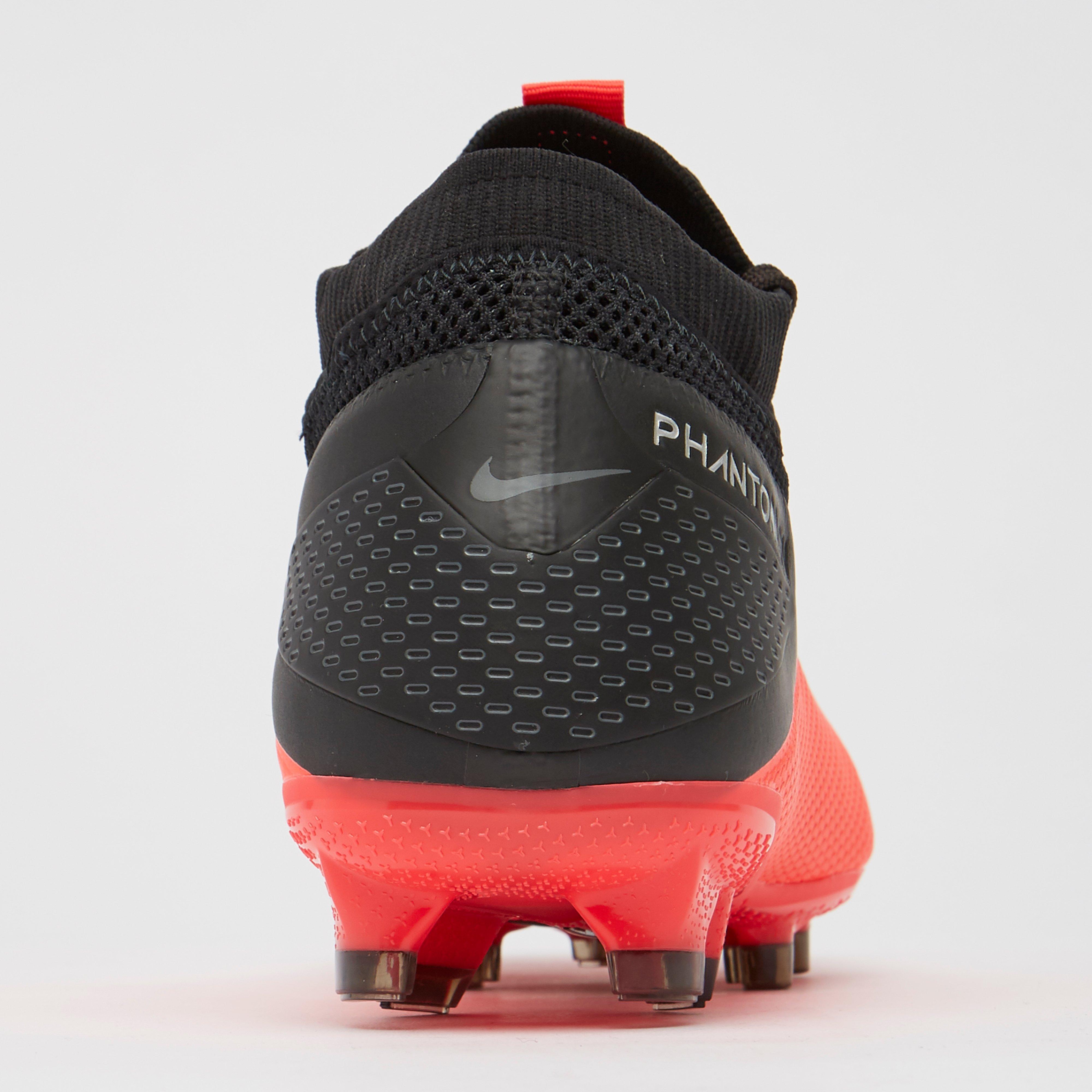 Nike Jr. Phantom Vision Elite Dynamic Fit MG Big Kids .