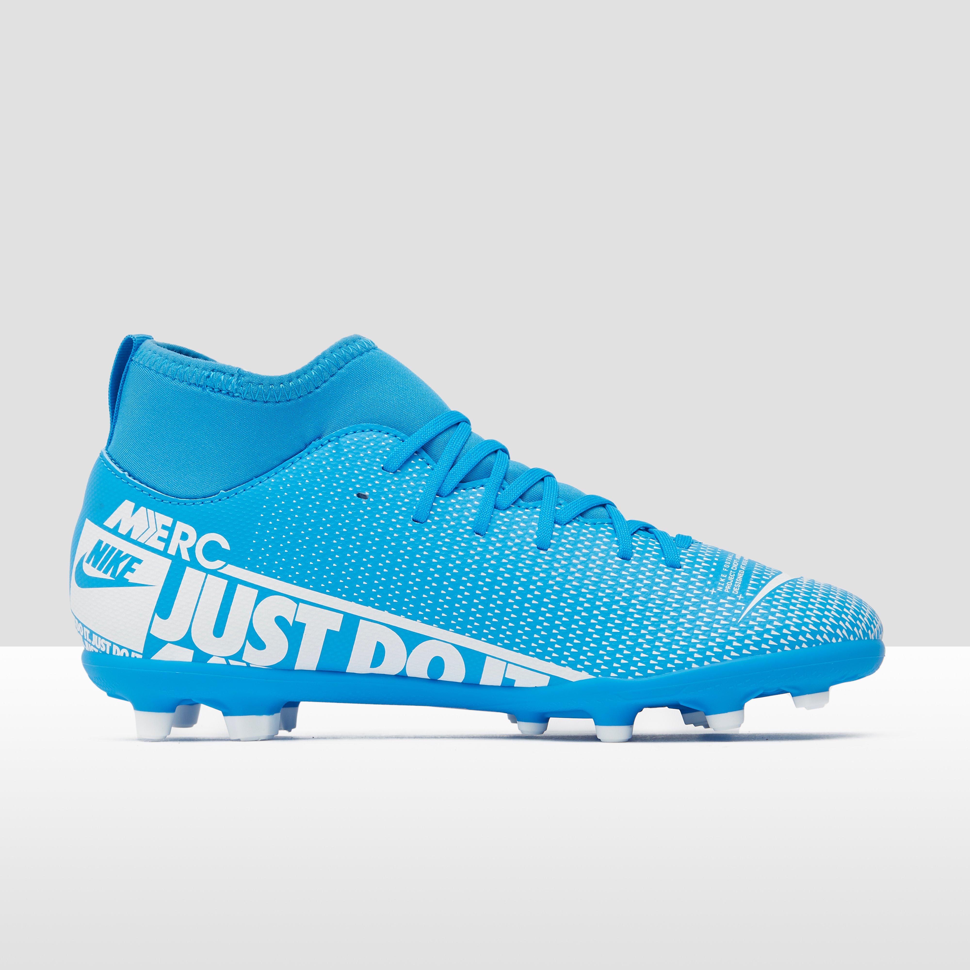 Nike Kids Mercurial Superfly VI Club TF Youths Soccer.