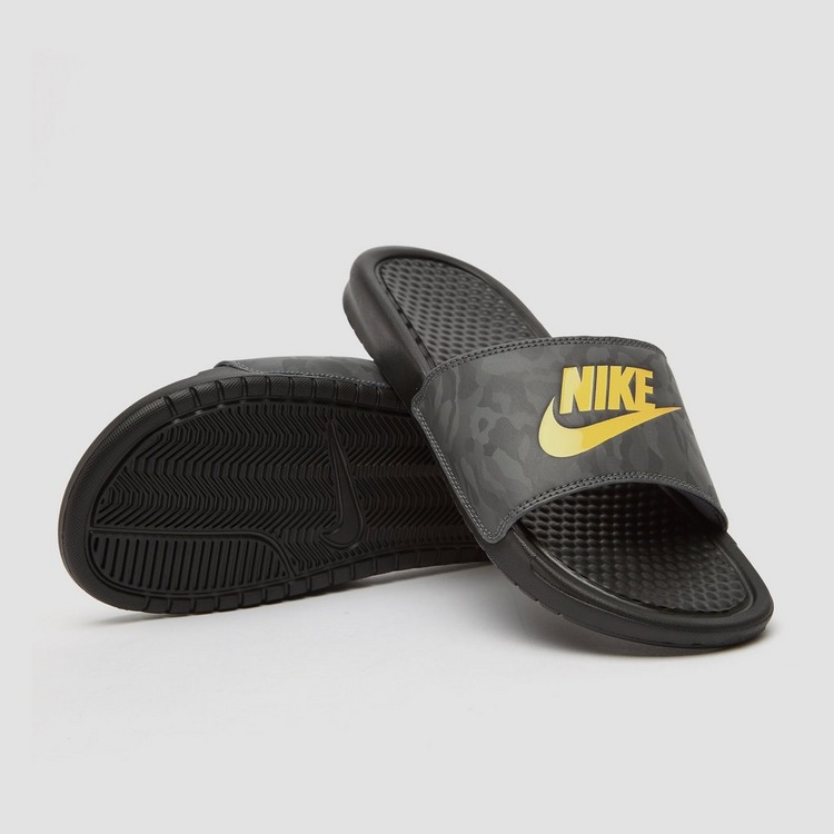 nike slippers just do it