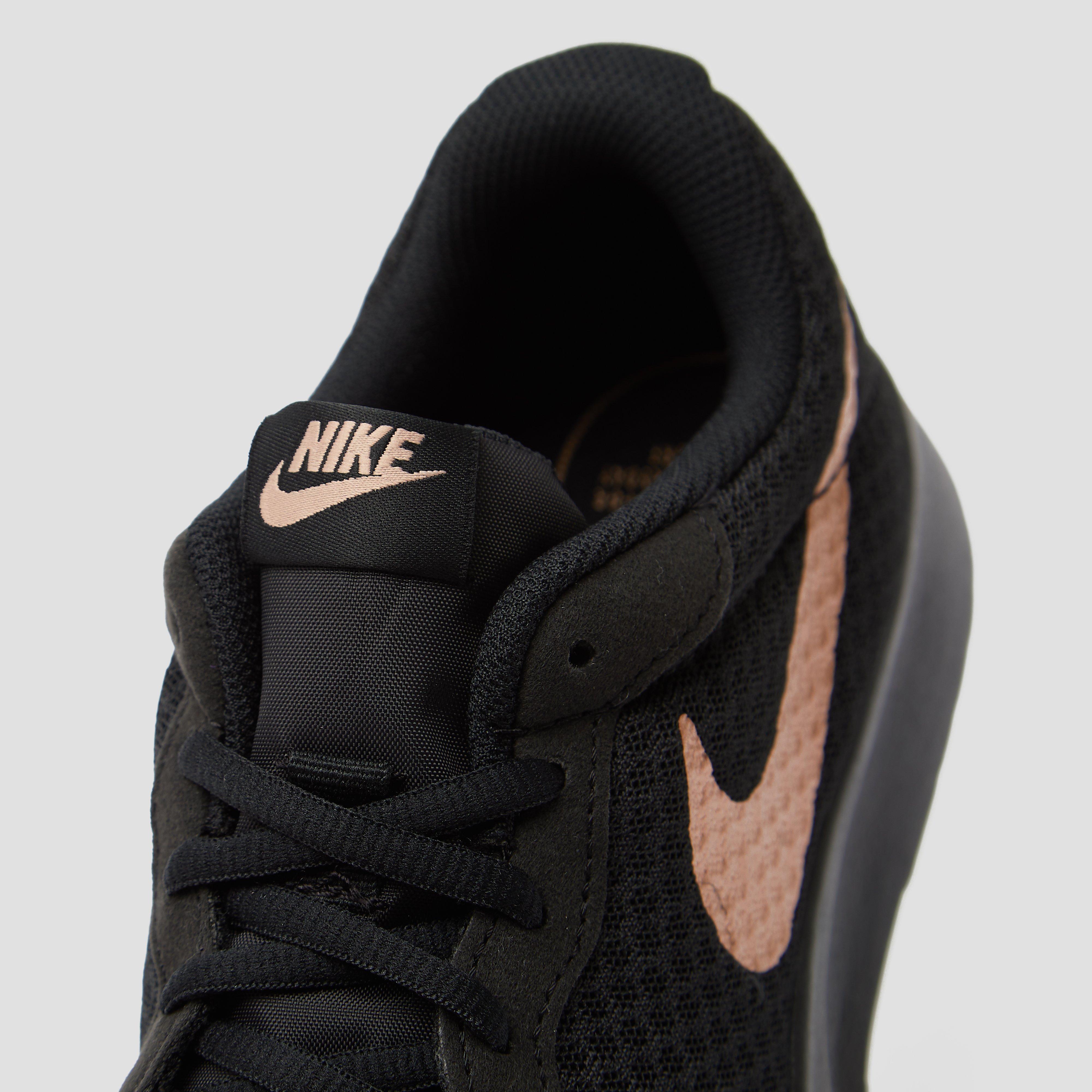 Nike tanjun zwart dames online