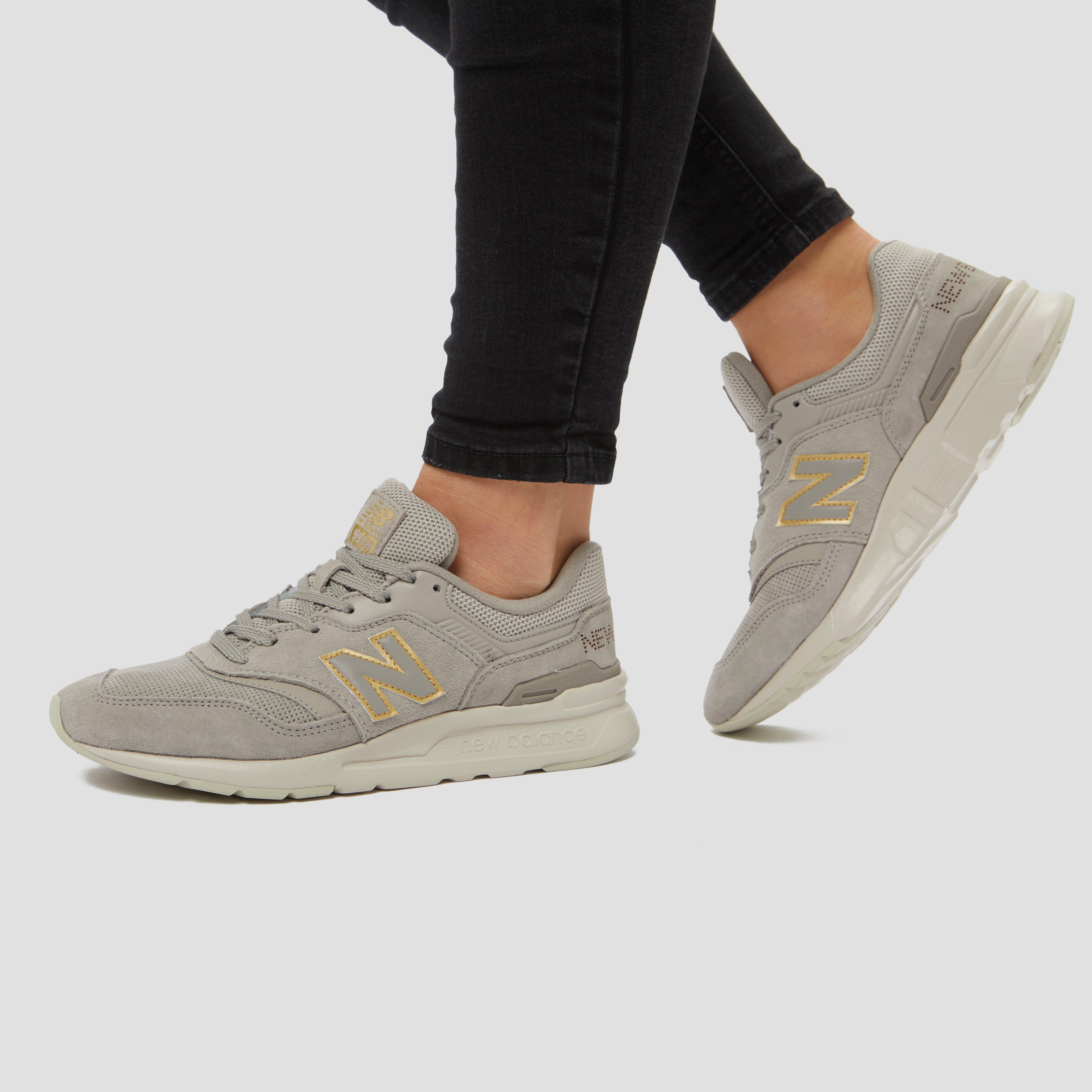 perry sport new balance