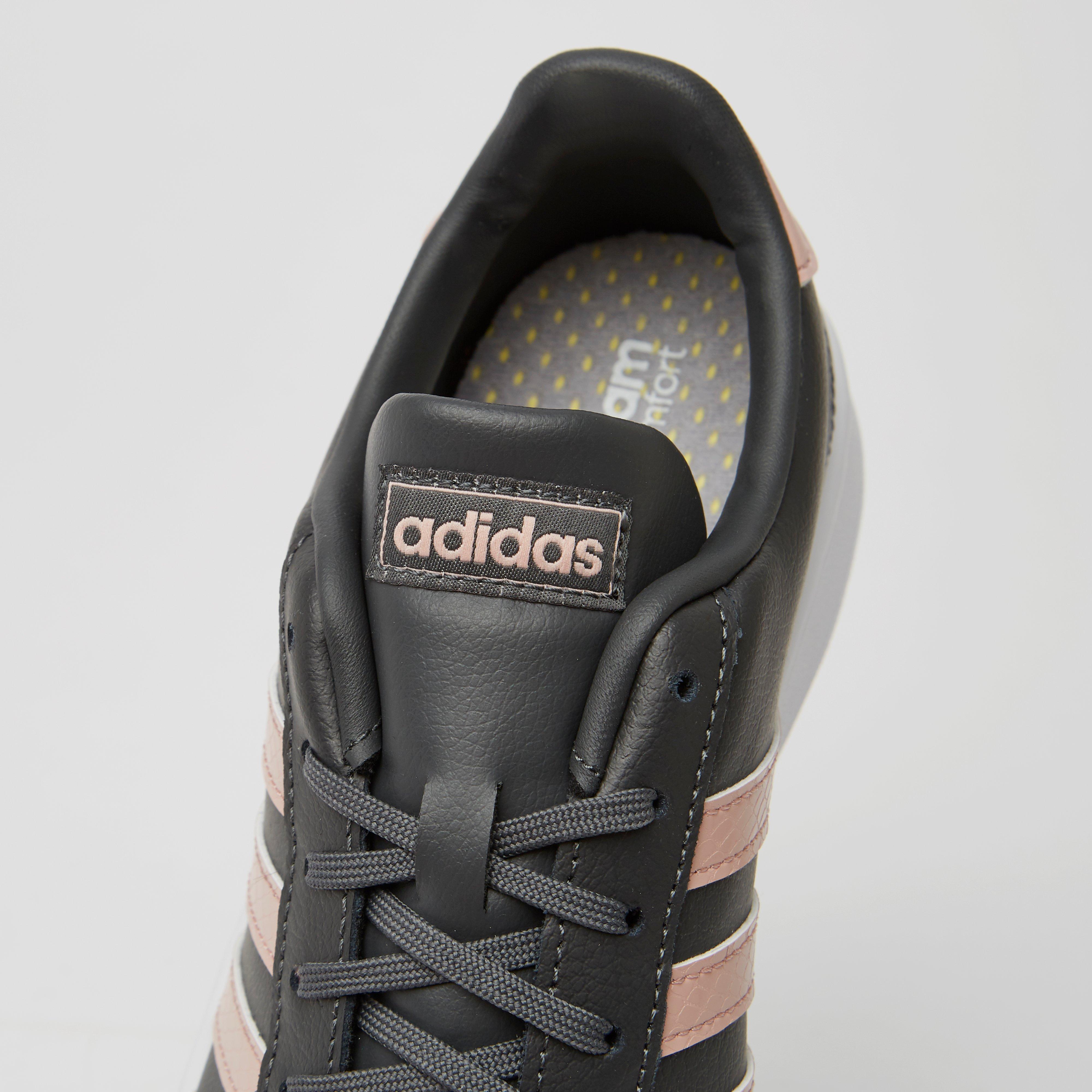 dames sneakers zwart adidas Off 62% - www.bashhguidelines.org