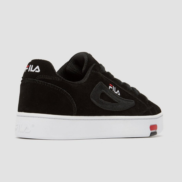 fila court sneakers