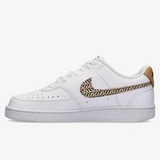 NIKE COURT VISION LOW SNEAKERS WIT/BRUIN DAMES