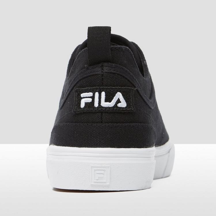 fila canvas trainers