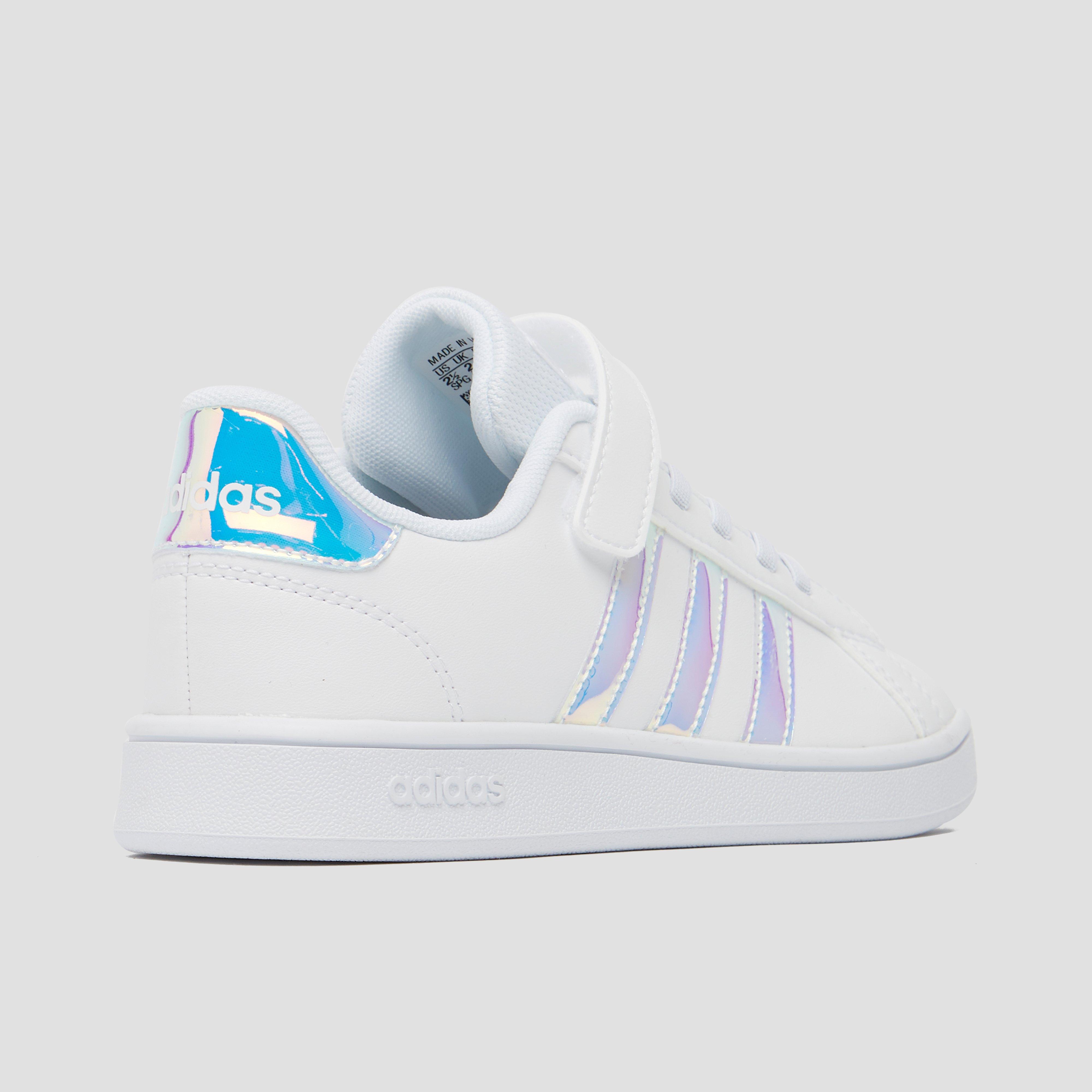adidas sneakers kind wit