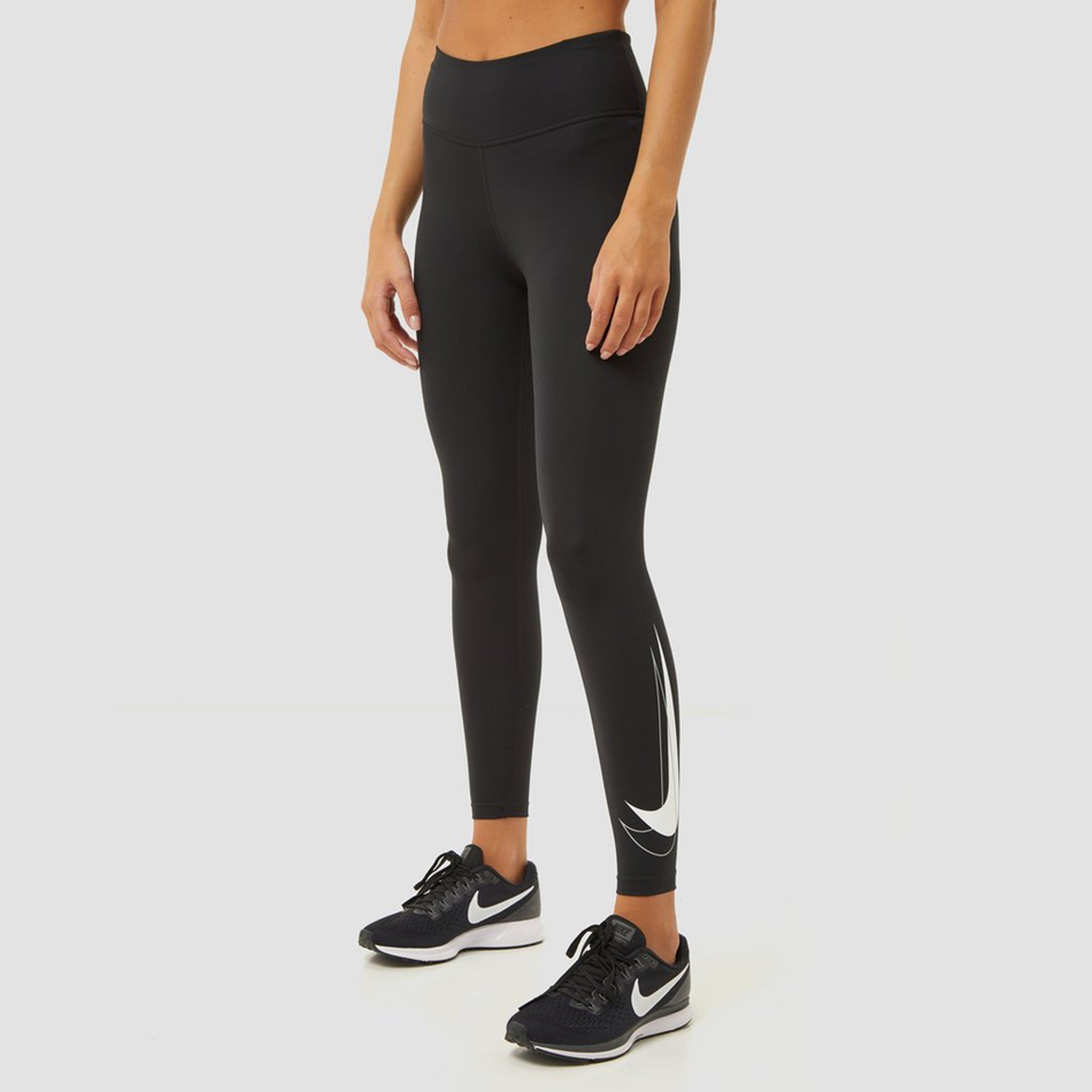 NIKE DRI-FIT SWOOSH RUN 7/8 HARDLOOPTIGHT ZWART DAMES
