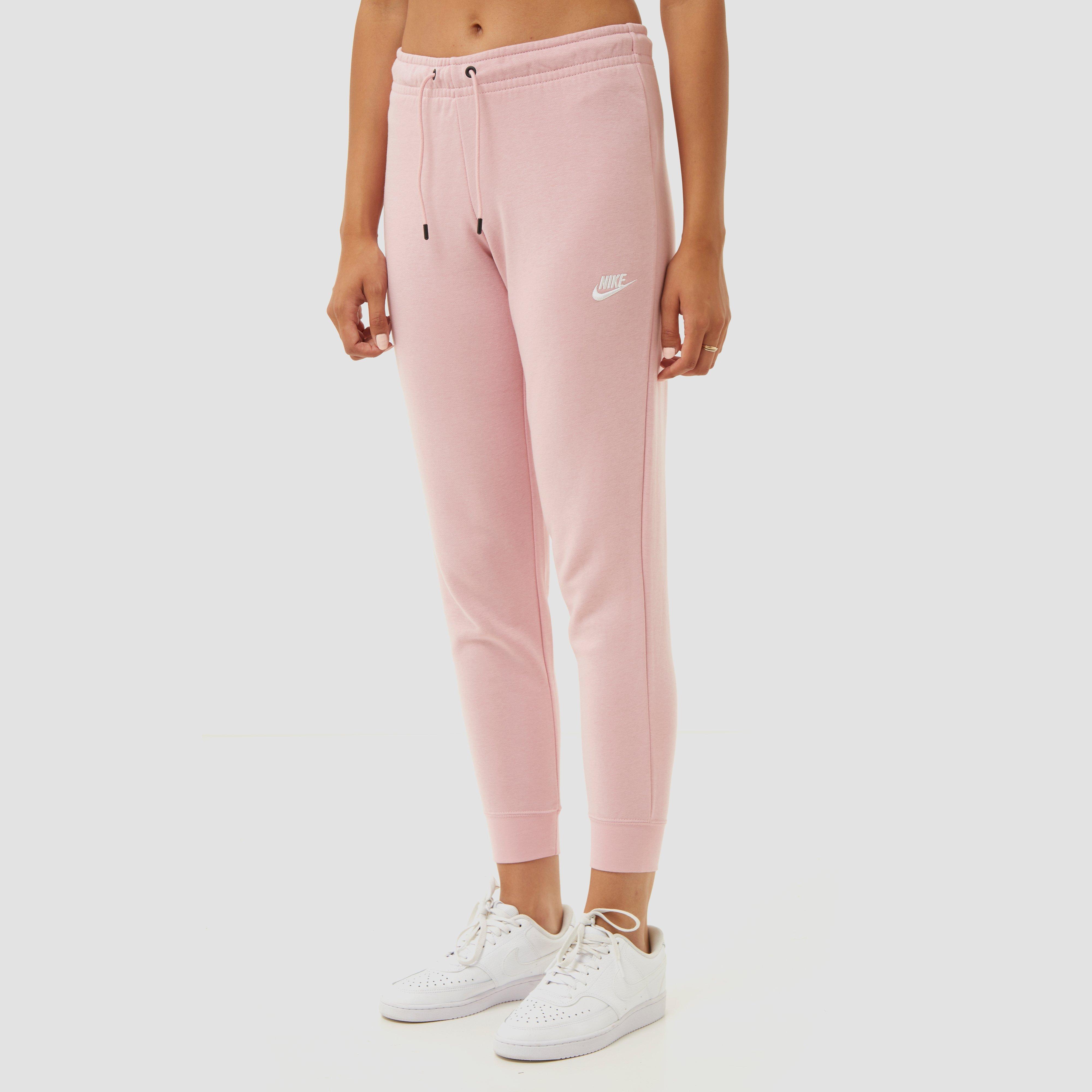 NIKE SPORTSWEAR ESSENTIAL FLEECE JOGGINGBROEK ROZE DAMES
