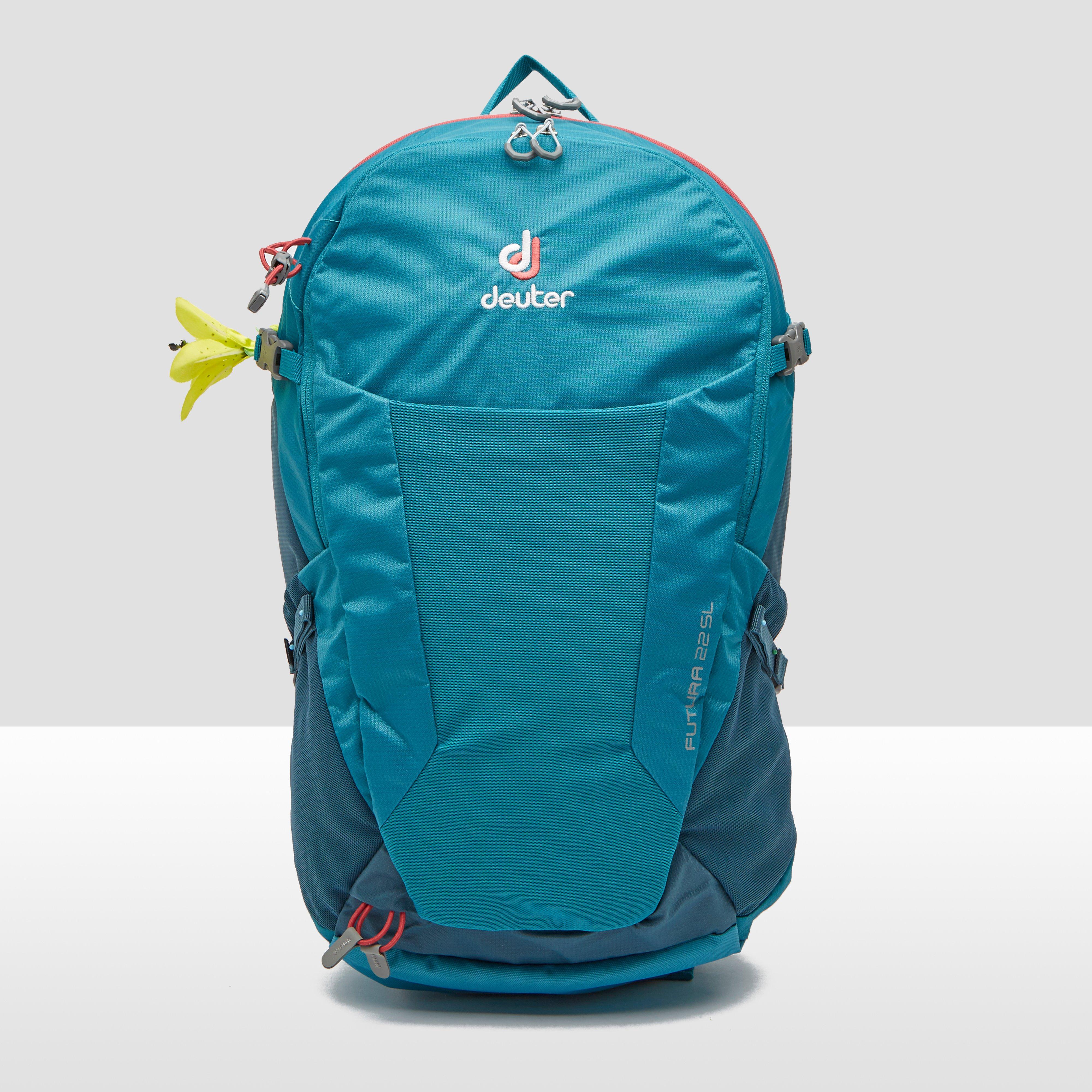 deuter daypack