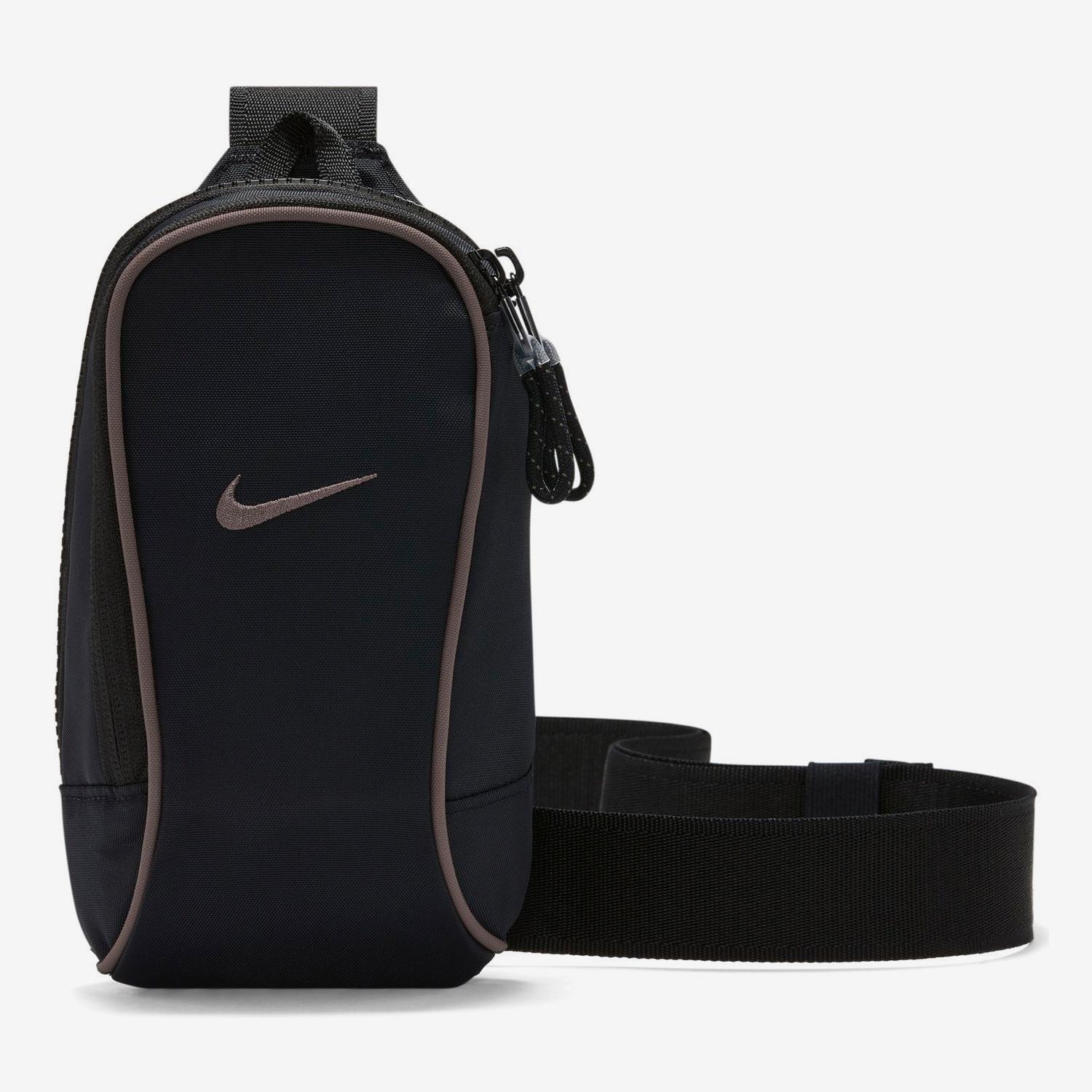 Nike essentials schoudertas zwart