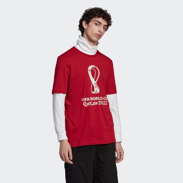 ADIDAS FIFA WORLD CUP 2022 GRAPHIC SHIRT ROOD HEREN