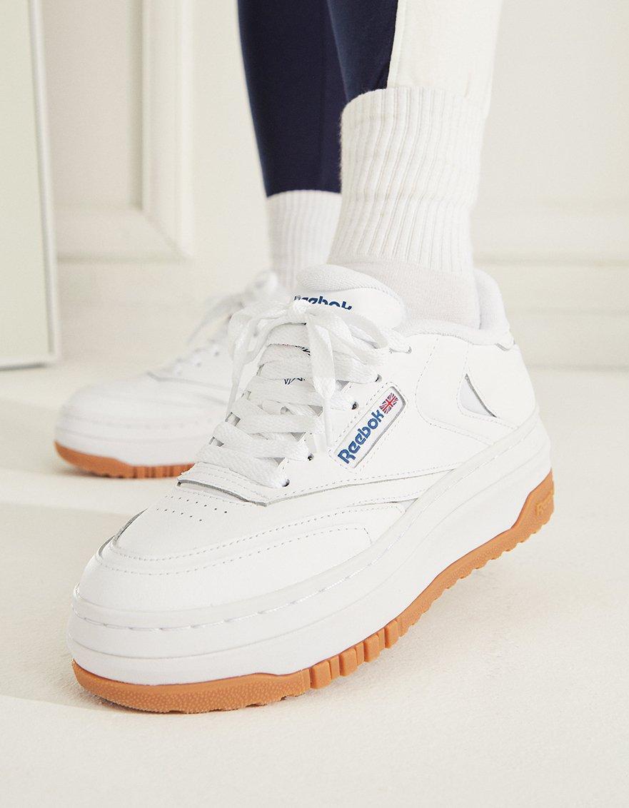 valkoiset kengät: Reebok Club C Extra